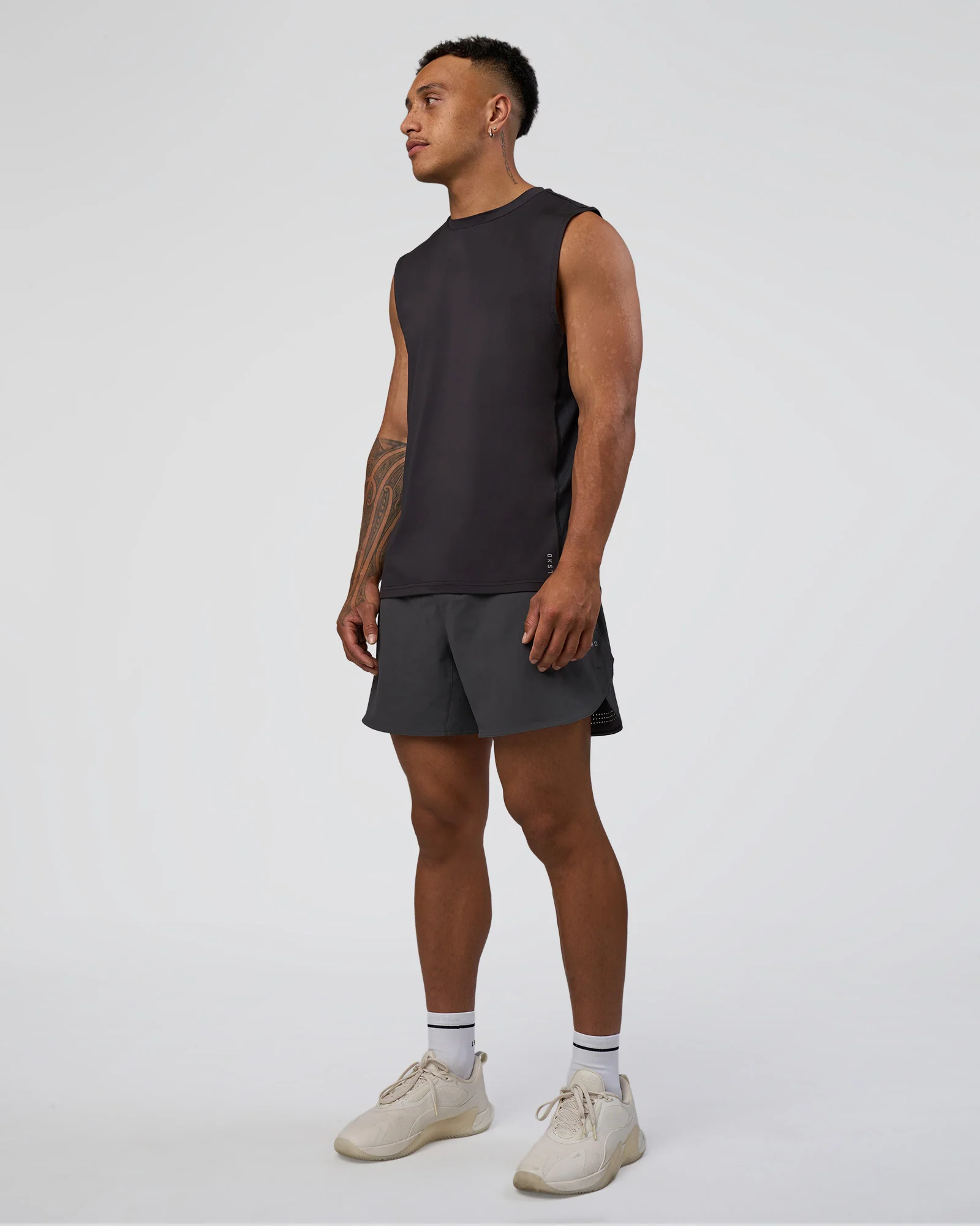 AirTrack Muscle Tank - Black