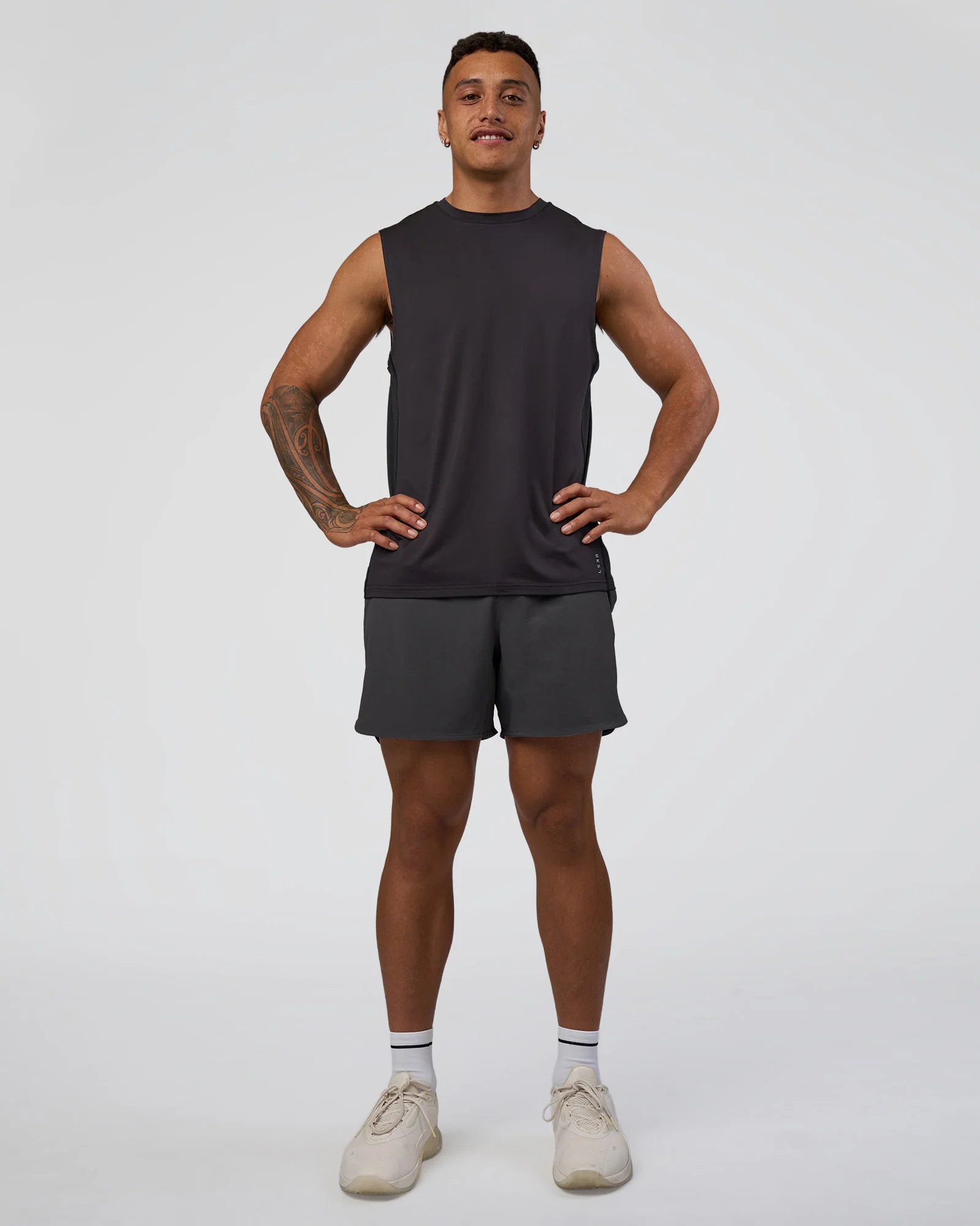 AirTrack Muscle Tank - Black