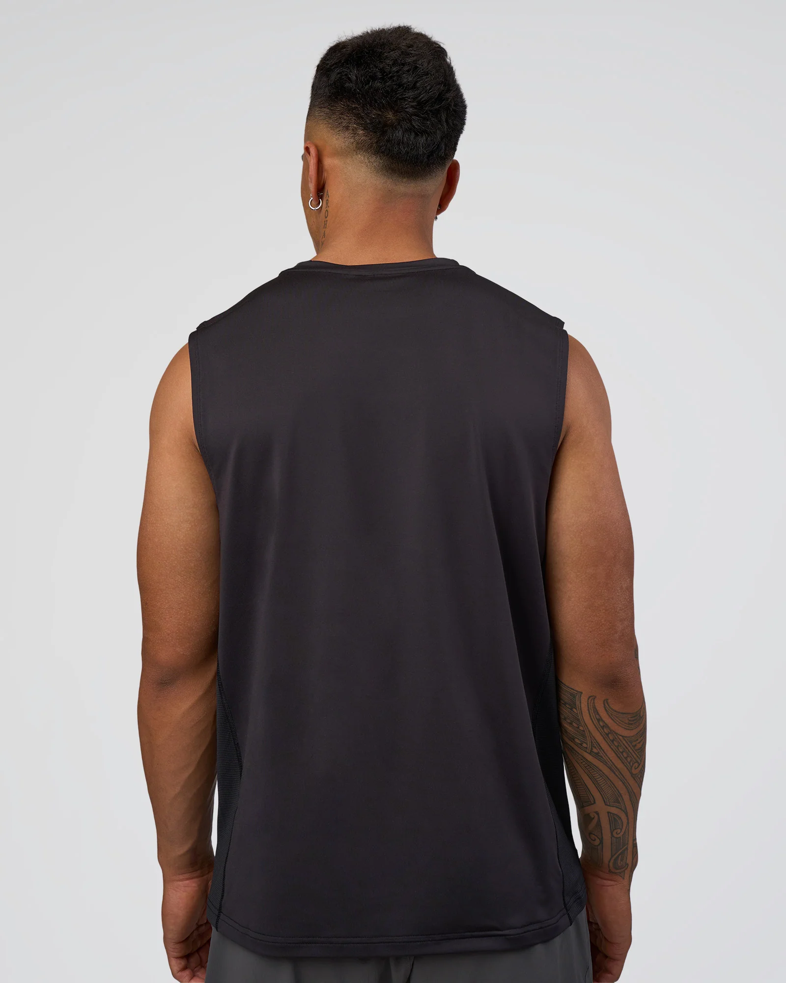 AirTrack Muscle Tank - Black