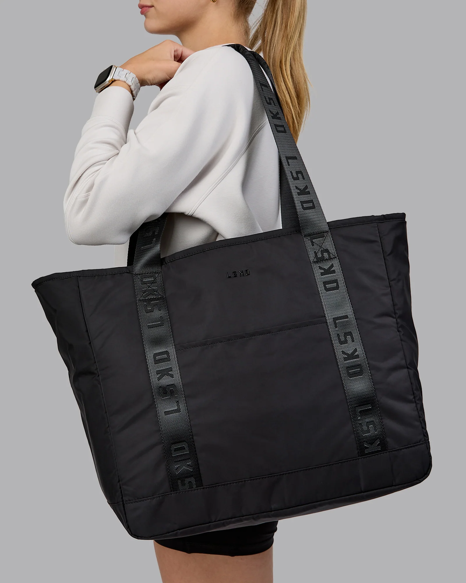 Go-To Tote - Black 1 Go-To Tote - Black