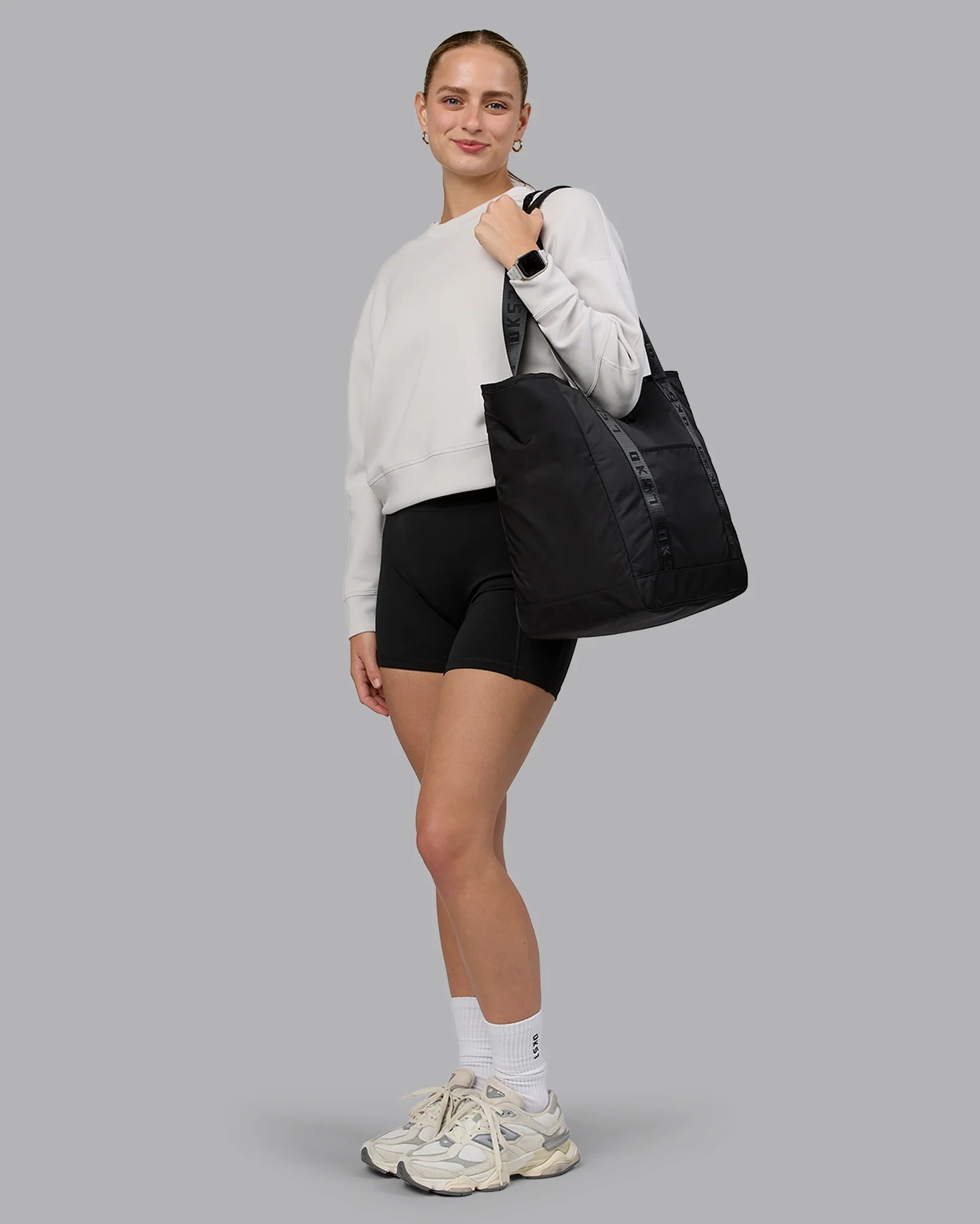 Go-To Tote - Black 13 Go-To Tote - Black