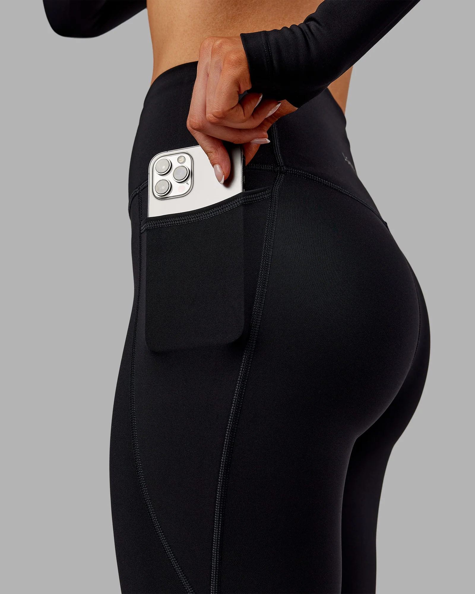 Fusion Thermal Ultra High-Rise Full Length Legging Pockets - Black