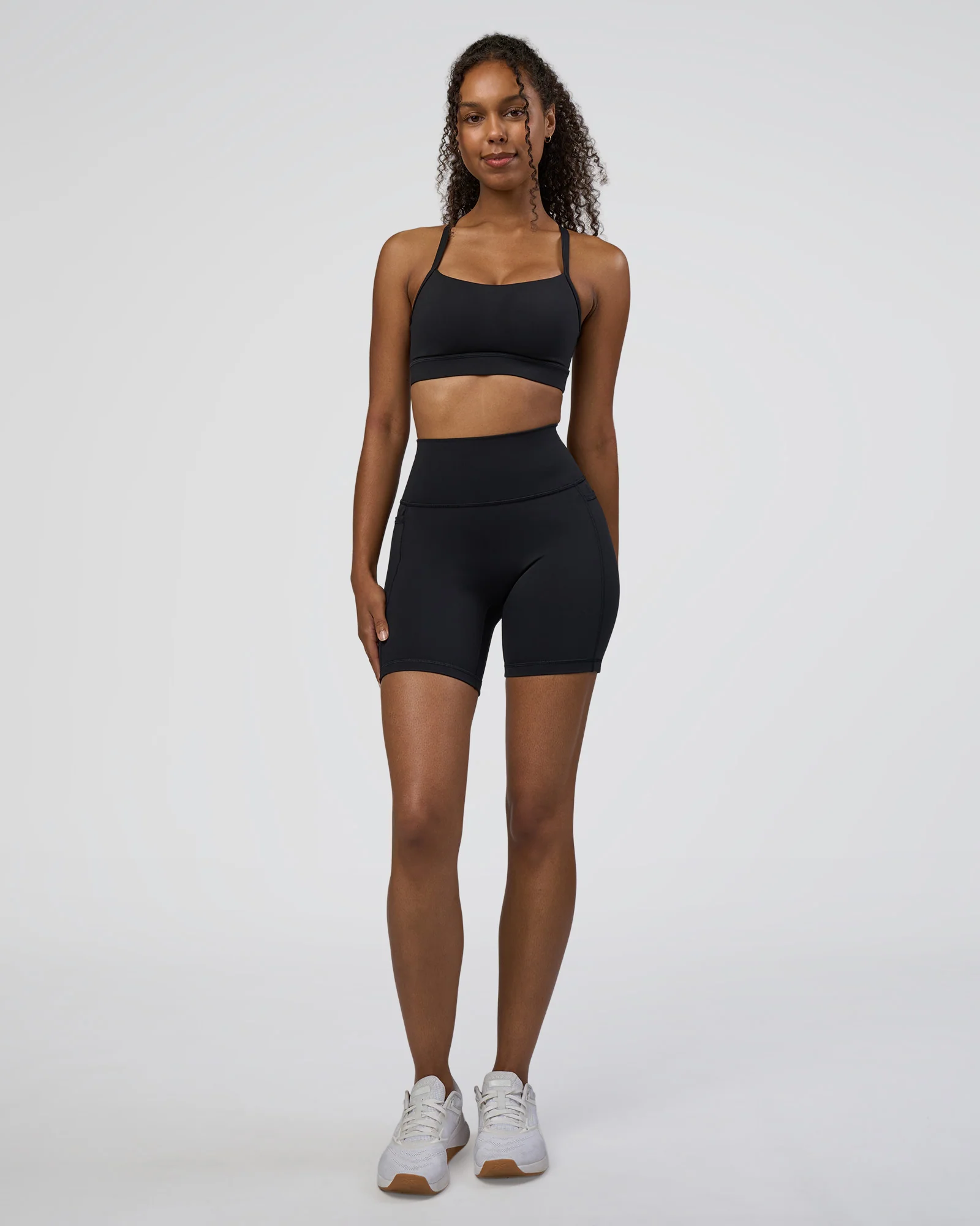 Momentum Sports Bra D/DD/E - Black