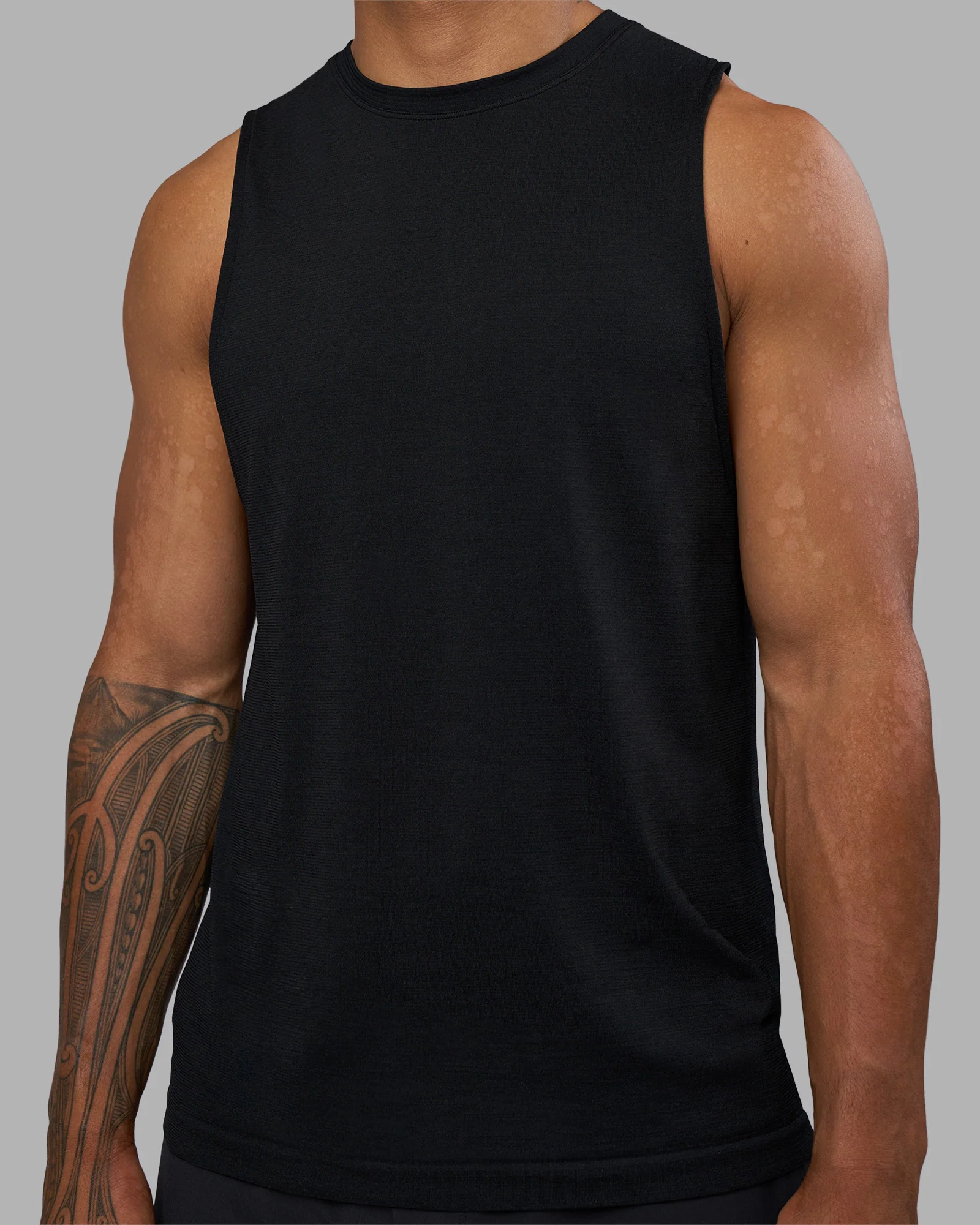 AeroFLX+ Seamless Muscle Tank - Black Marl 6 AeroFLX+ Seamless Muscle Tank - Black Marl