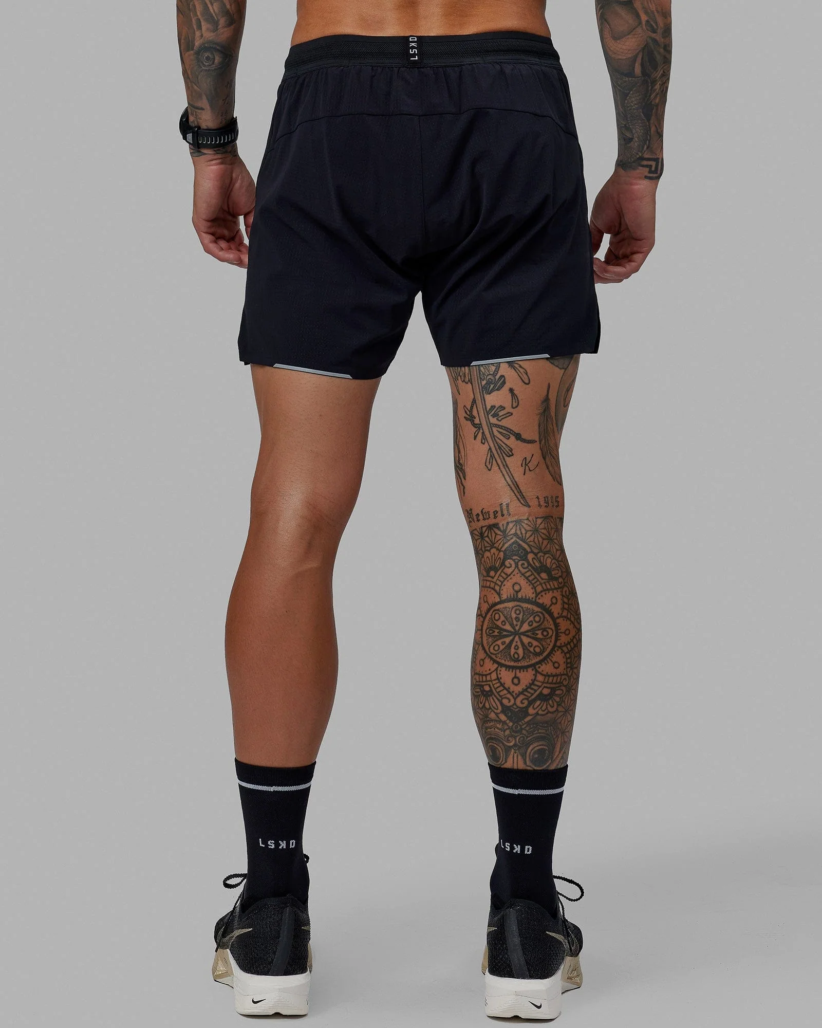 UltraAir 5" Lined Performance Short - Black-Reflective 4 UltraAir 5" Lined Performance Short - Black-Reflective