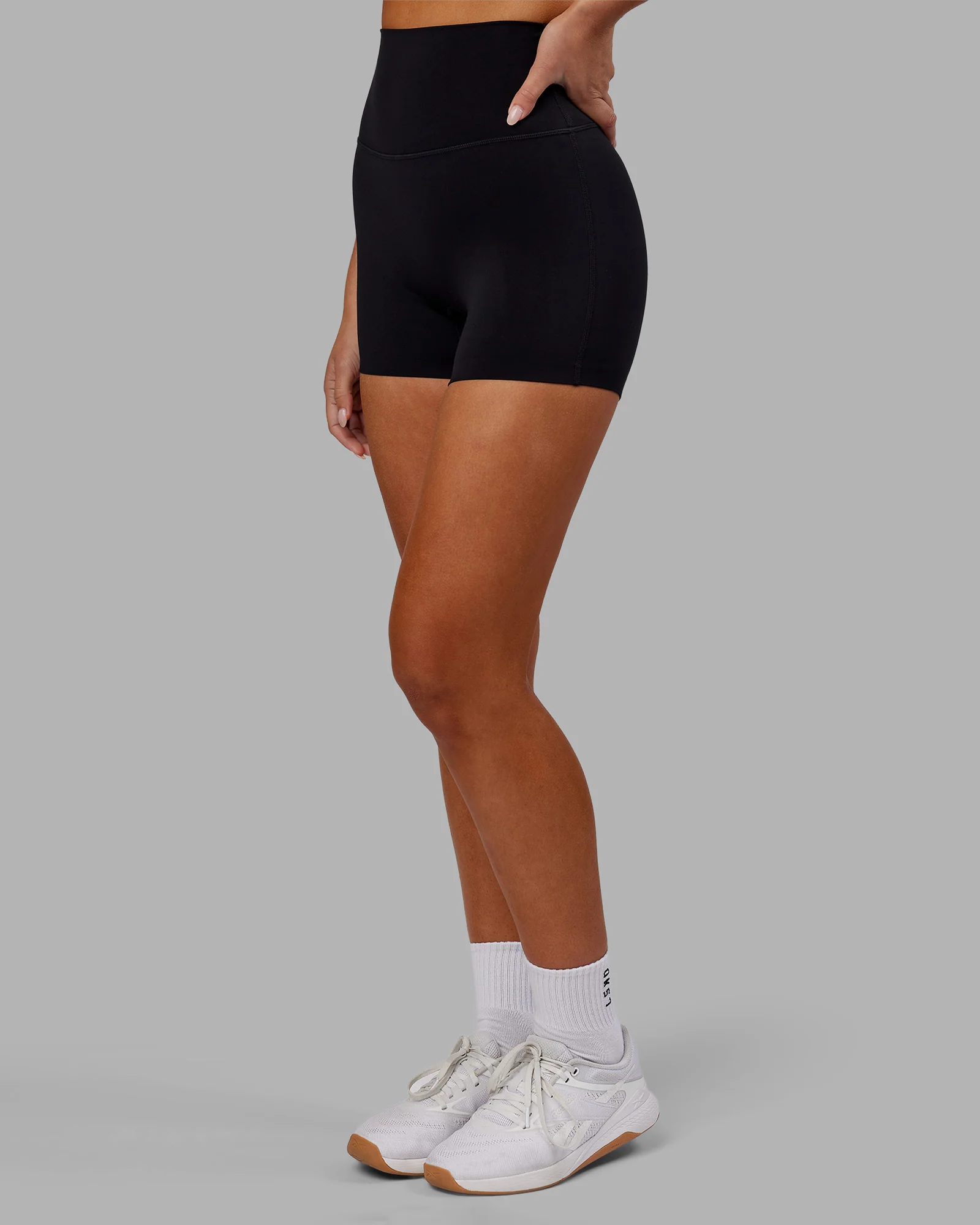 Elixir Ultra High-Rise 4" Short - Black
