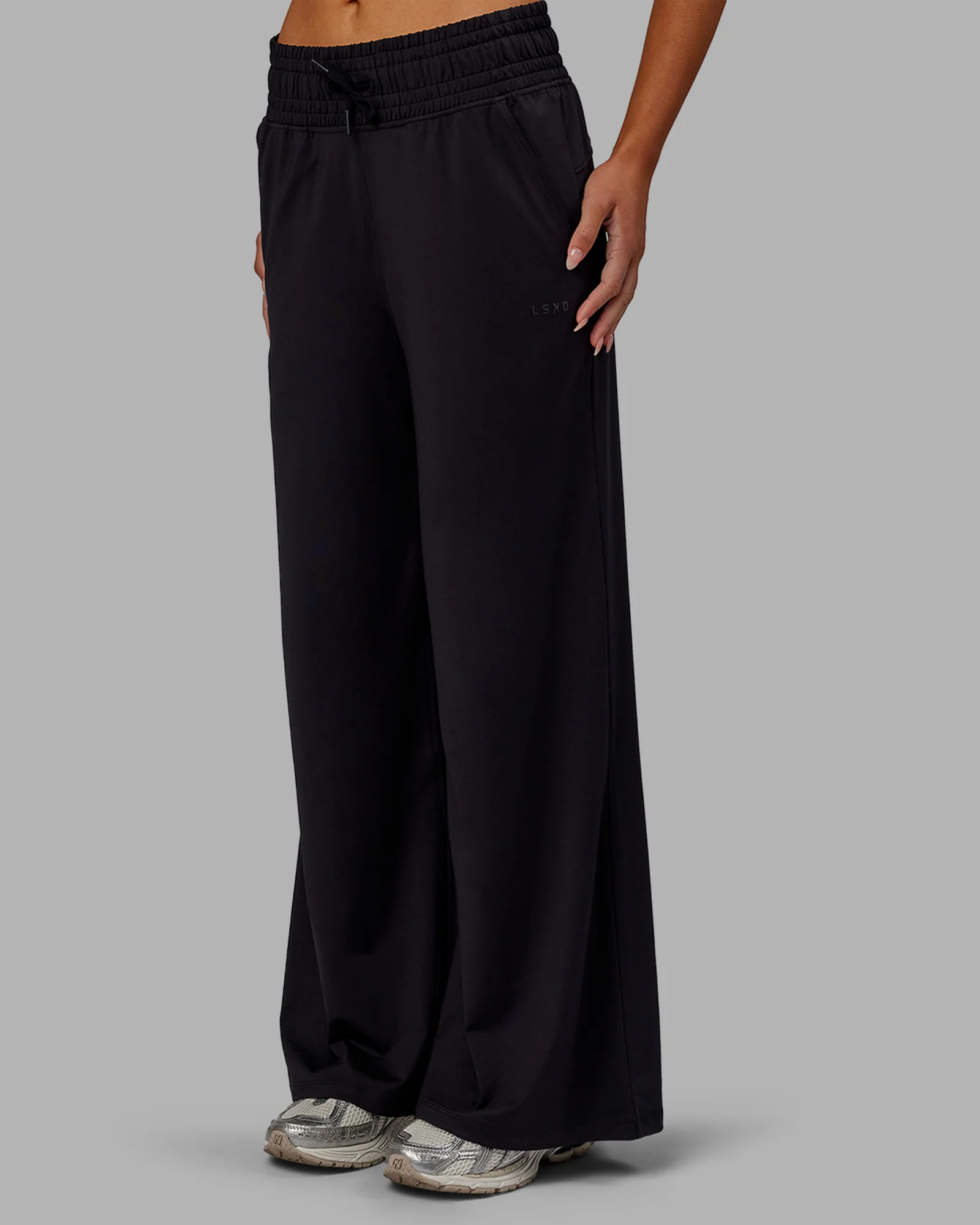 Restore CloudFLX Wide Leg Pant - Black