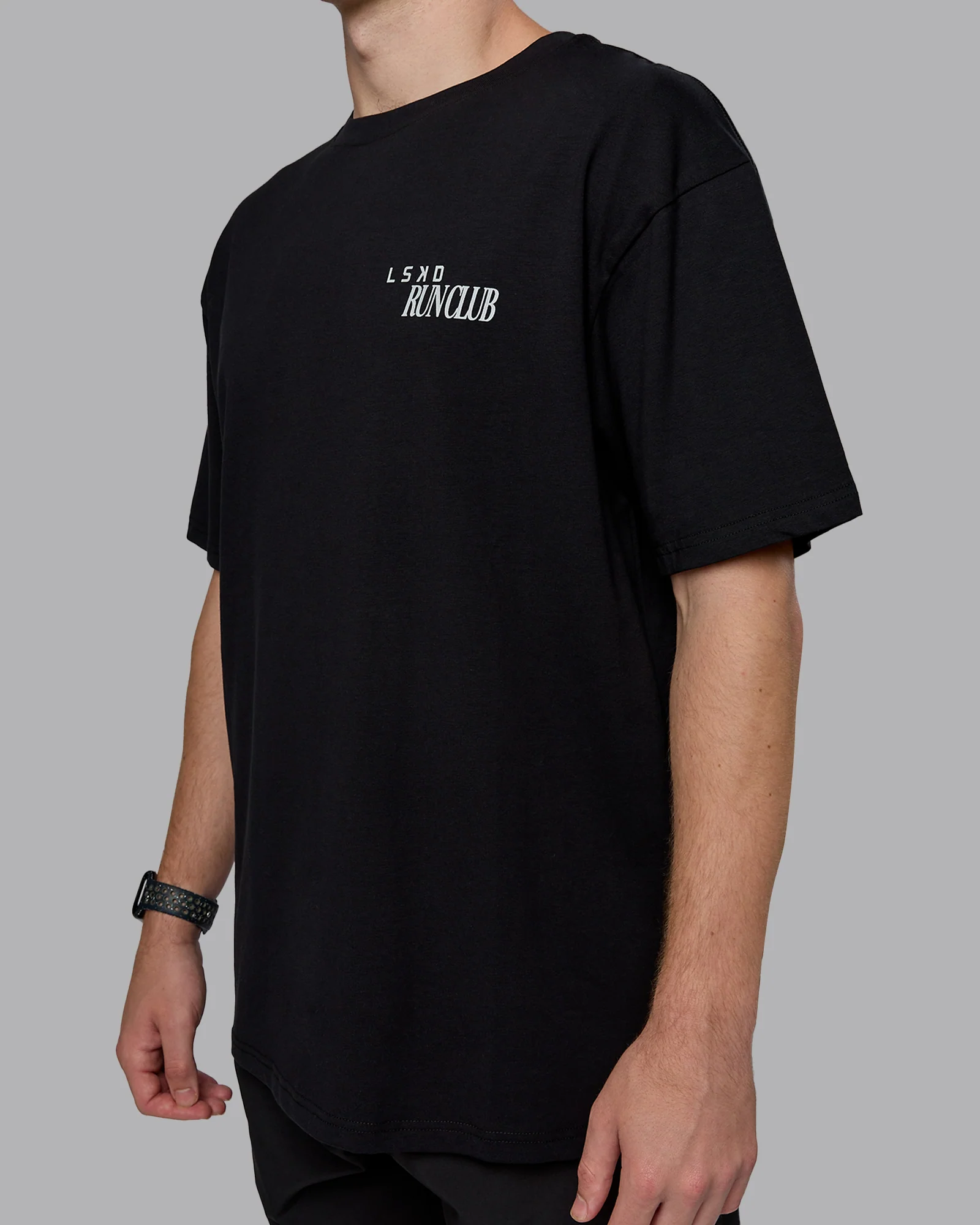 Run Love FLXCotton Oversized Tee - Black-Reflective 8 Run Love FLXCotton Oversized Tee - Black-Reflective