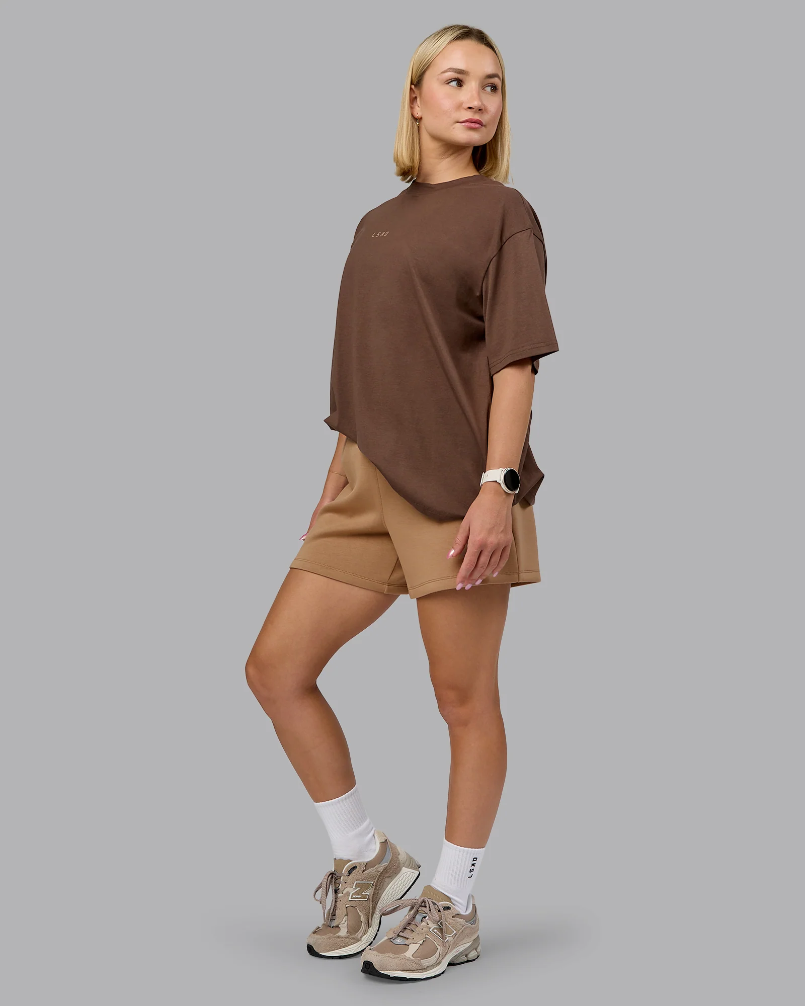 Elevate SoftTouch 4" Short - Light taupe