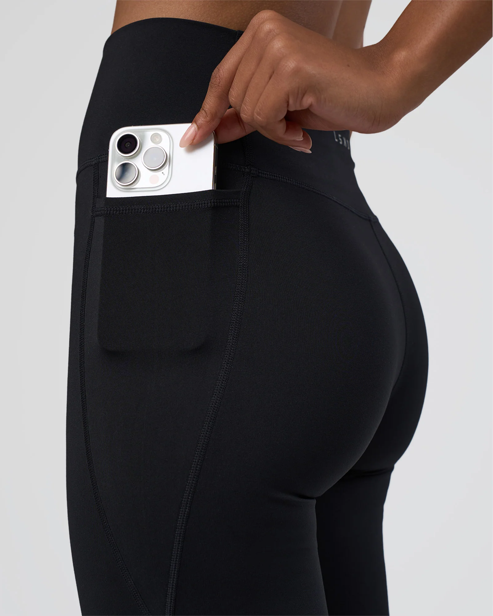 Fusion Ultra High-Rise Flared Tall Legging Pockets - Black
