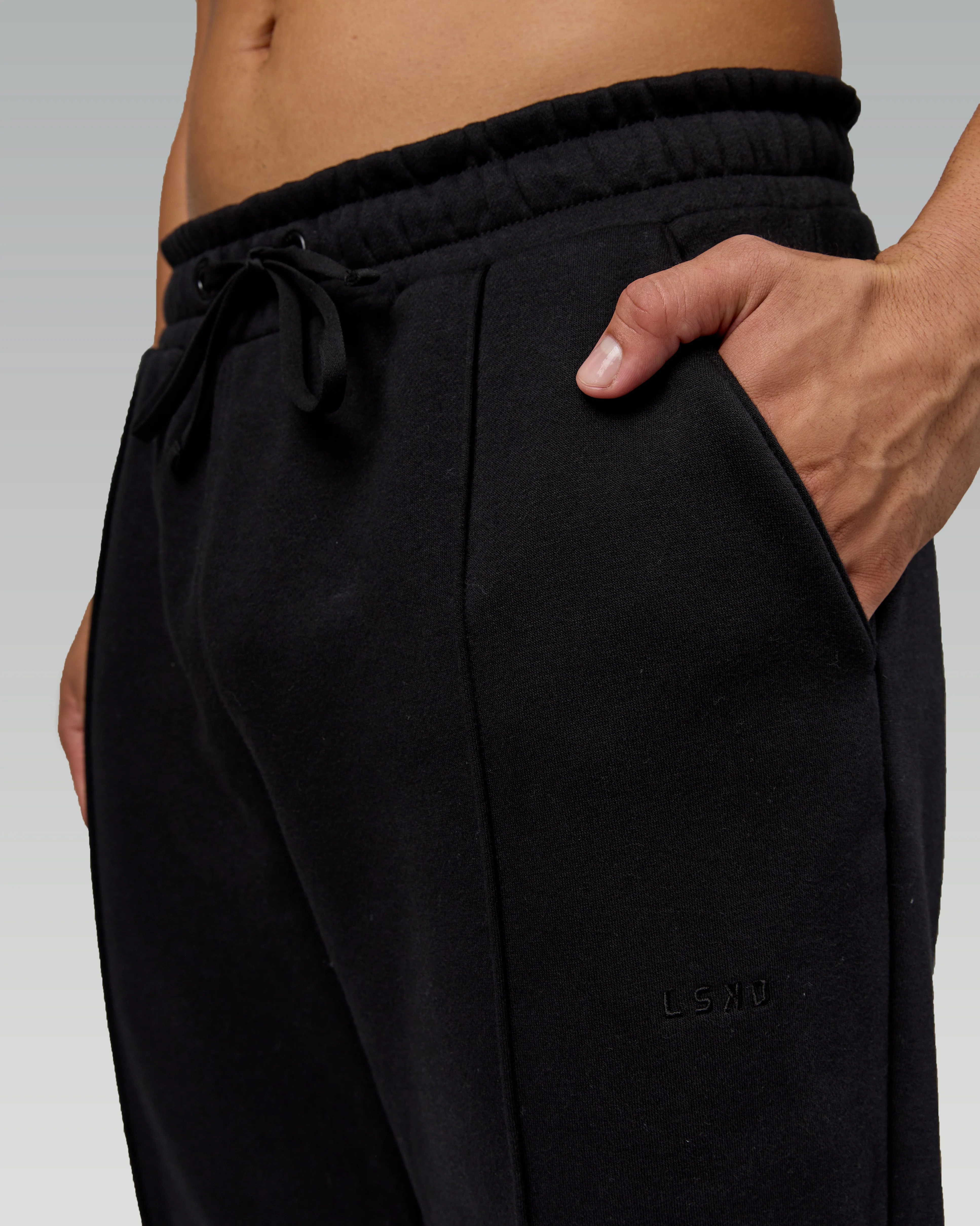 Urban Cropped Track Pant - Black