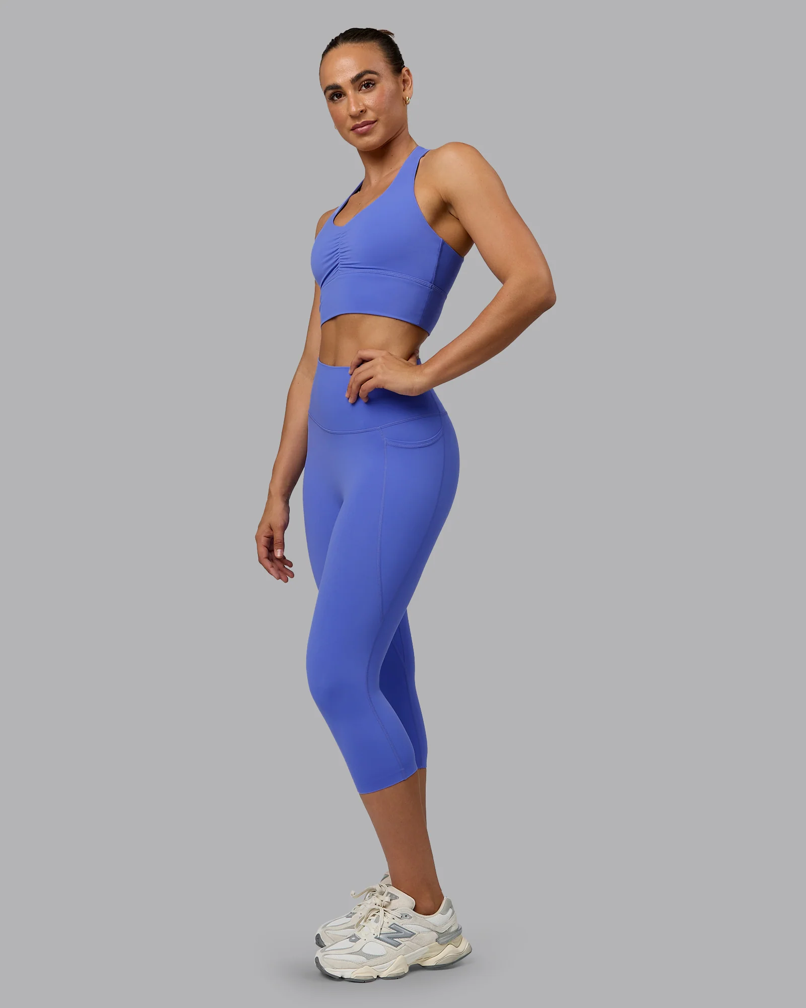 Elixir Ultra High-Rise 3/4 Legging Pockets - Baja Blue 3 Elixir Ultra High-Rise 3/4 Legging Pockets - Baja Blue