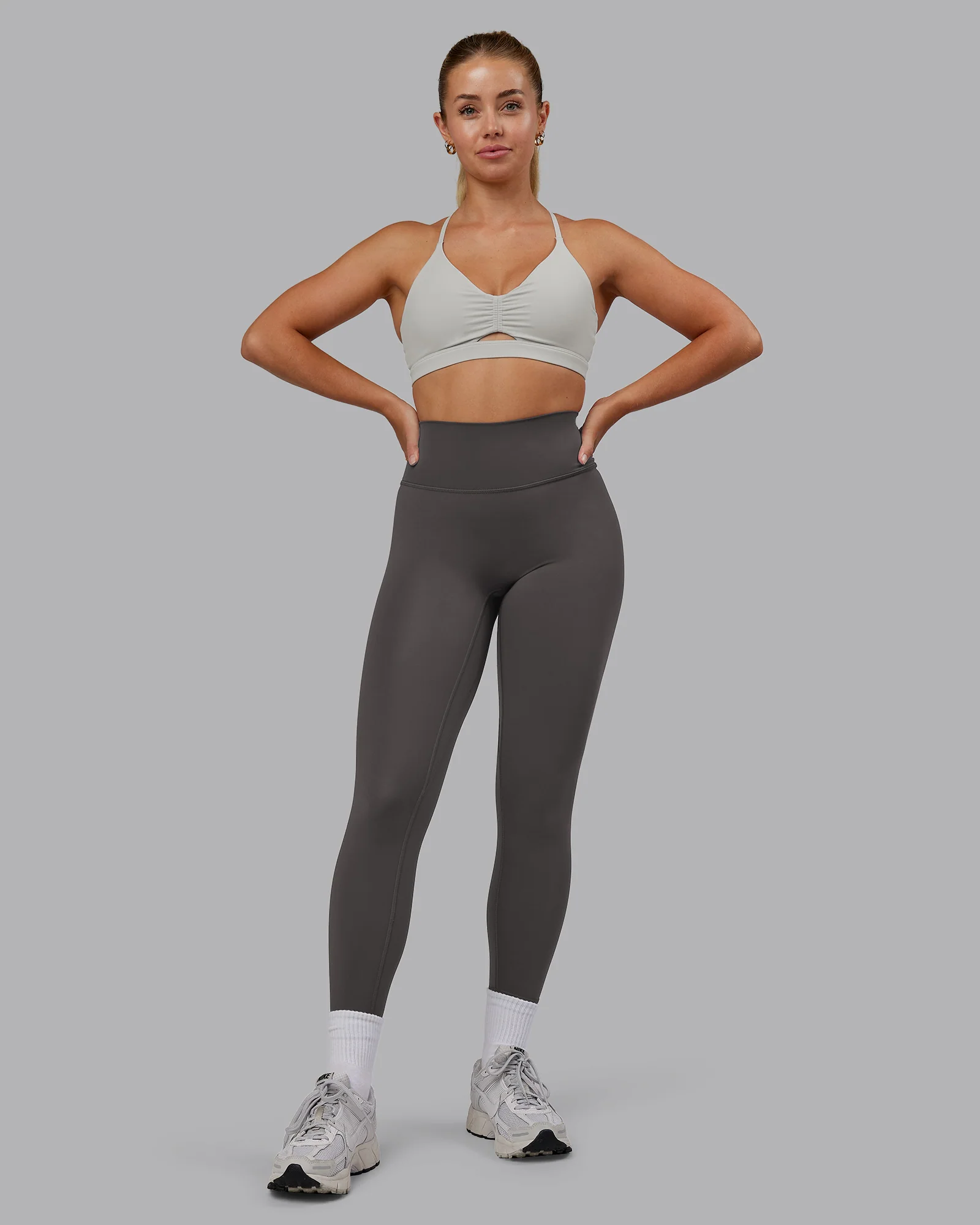 Essence Sports Bra - Shale Beige 6 Essence Sports Bra - Shale Beige