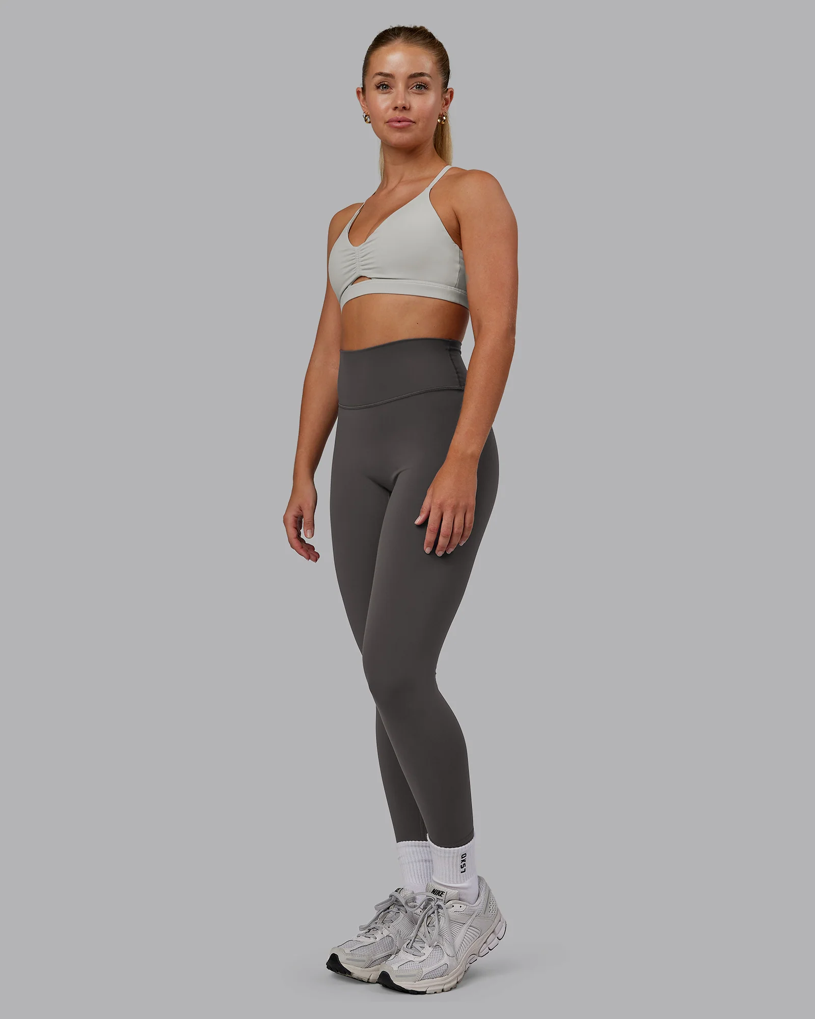 Essence Sports Bra - Shale Beige 7 Essence Sports Bra - Shale Beige