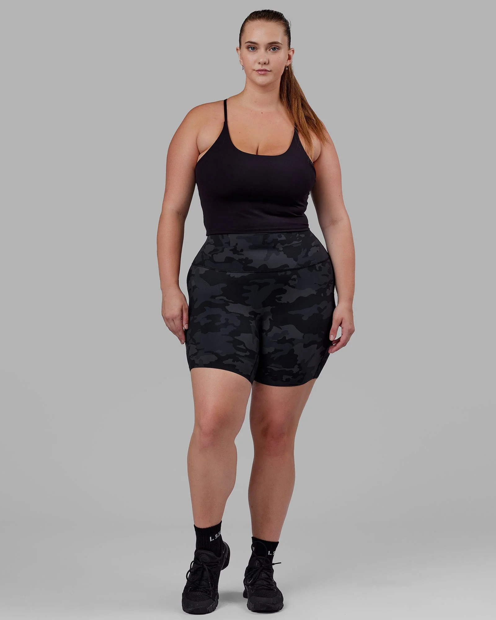 Elixir Ultra High-Rise 6" Short - Black Camo 8 Elixir Ultra High-Rise 6" Short - Black Camo