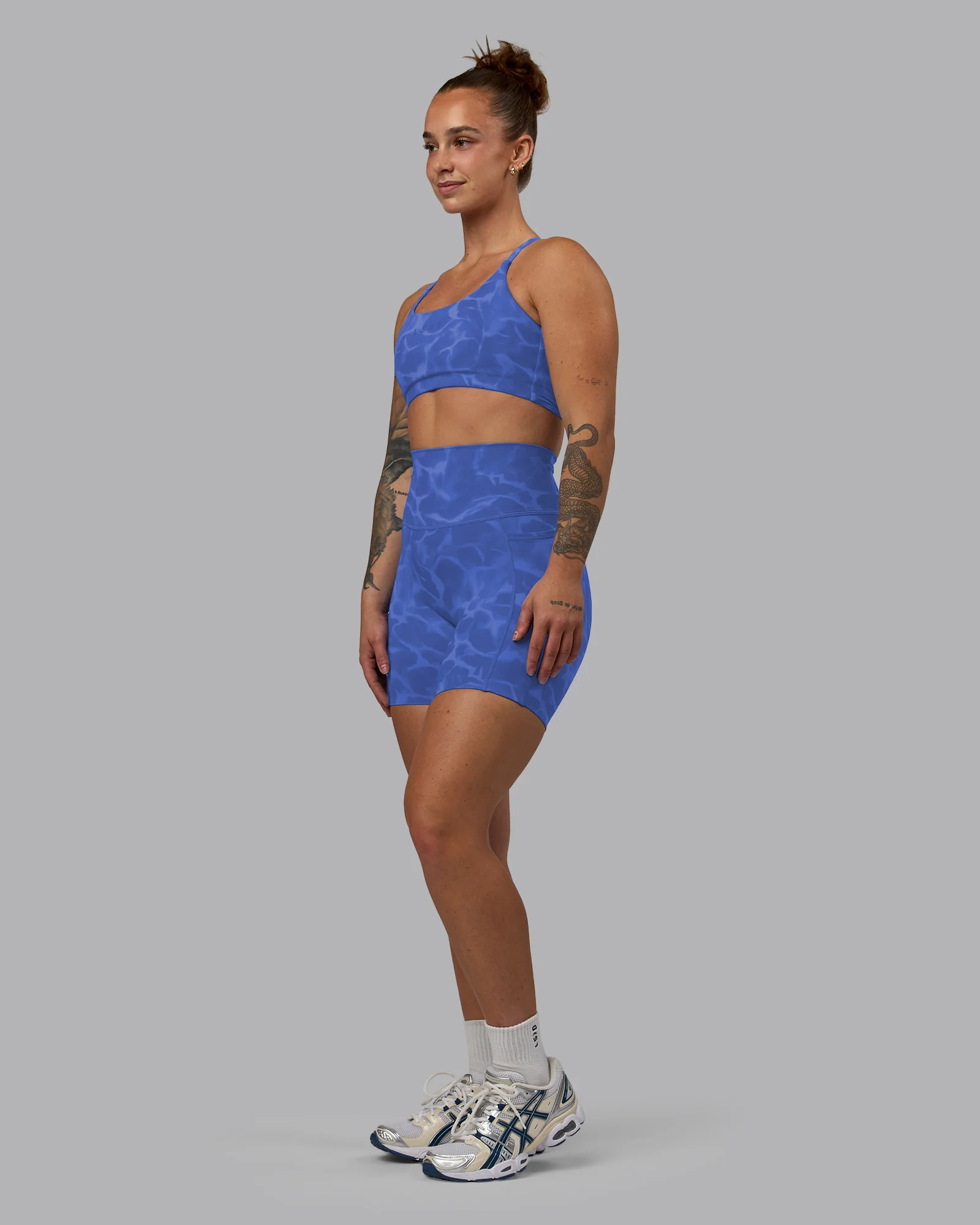 Elixir Ultra High-Rise 6" Short Pockets - Tranquil-Power Cobalt