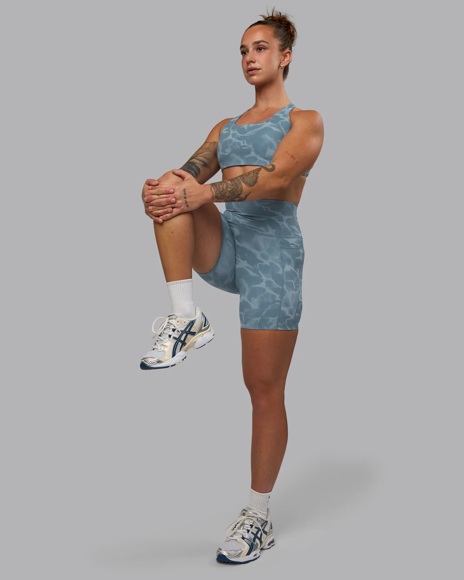 Elixir Ultra High-Rise 6" Short Pockets - Tranquil-Elemental Blue