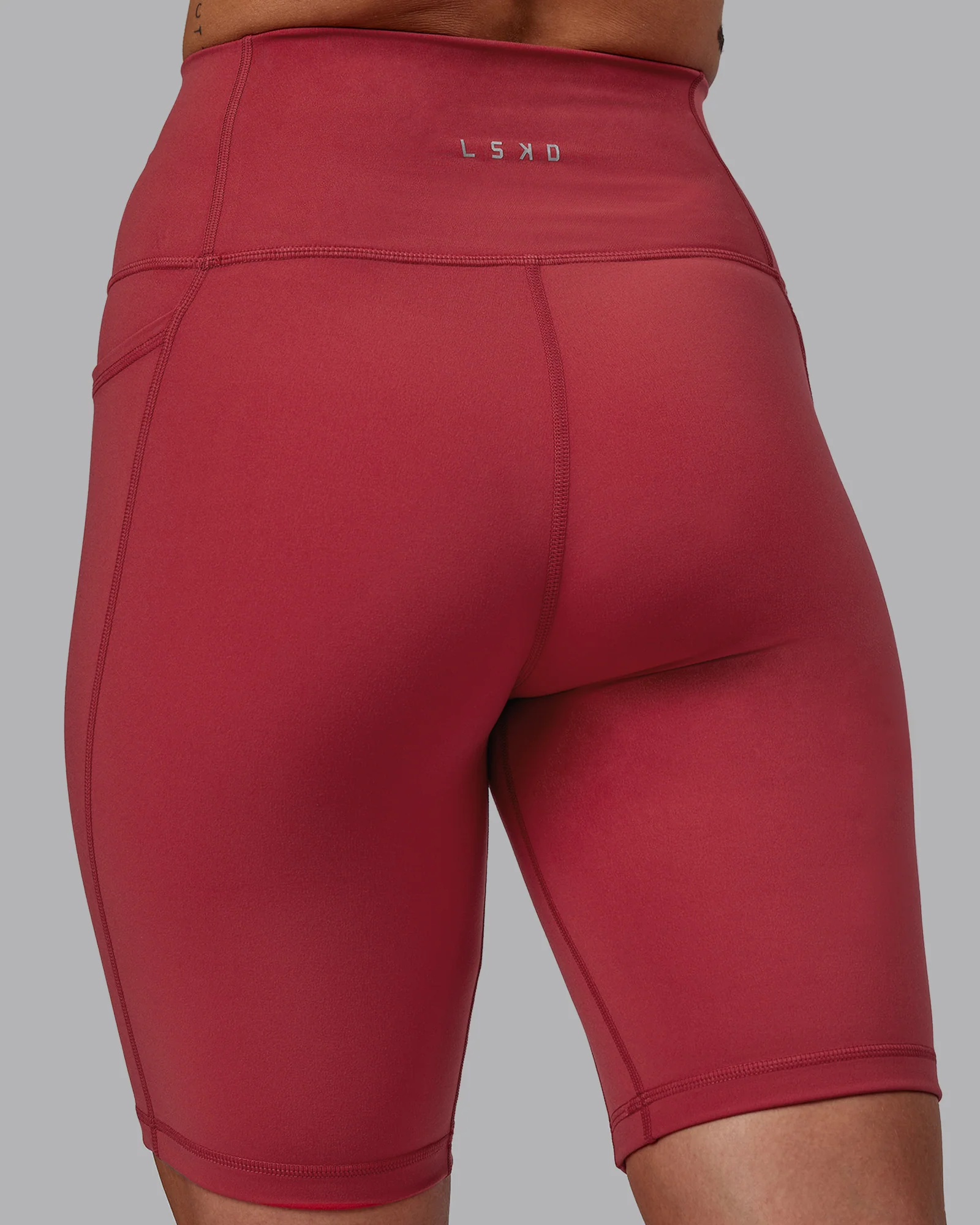 Fusion Ultra High-Rise 9" Short Pockets - Claret
