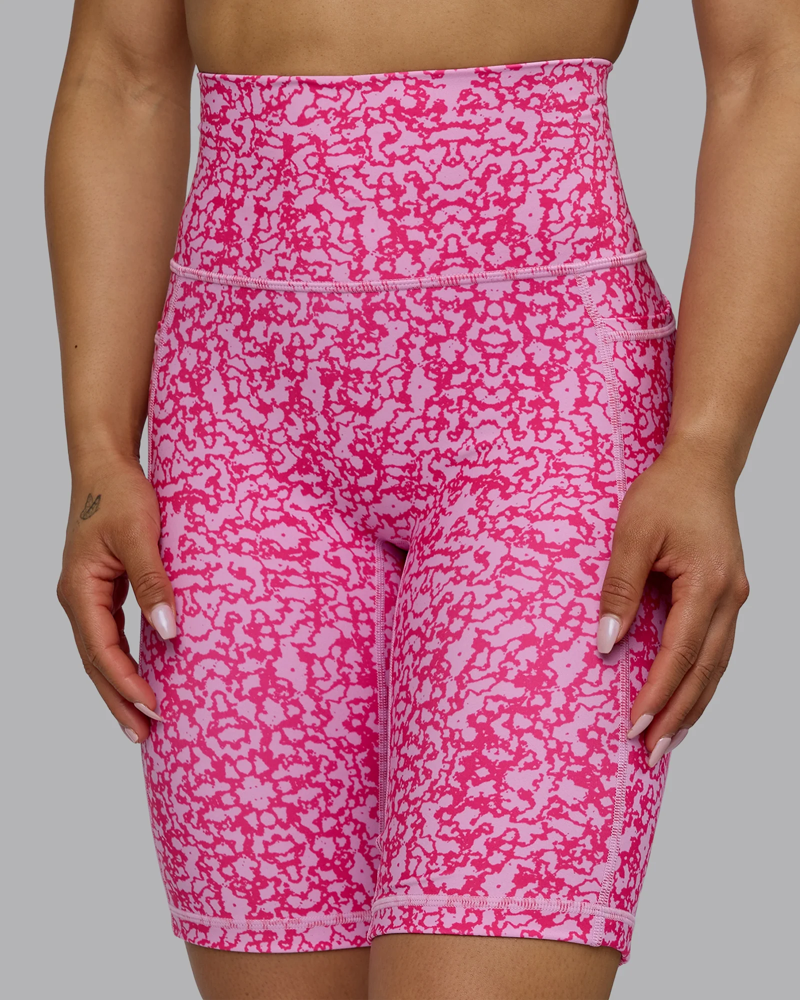 Fusion Ultra High-Rise 9" Short Pockets - Patina-Ultra Pink