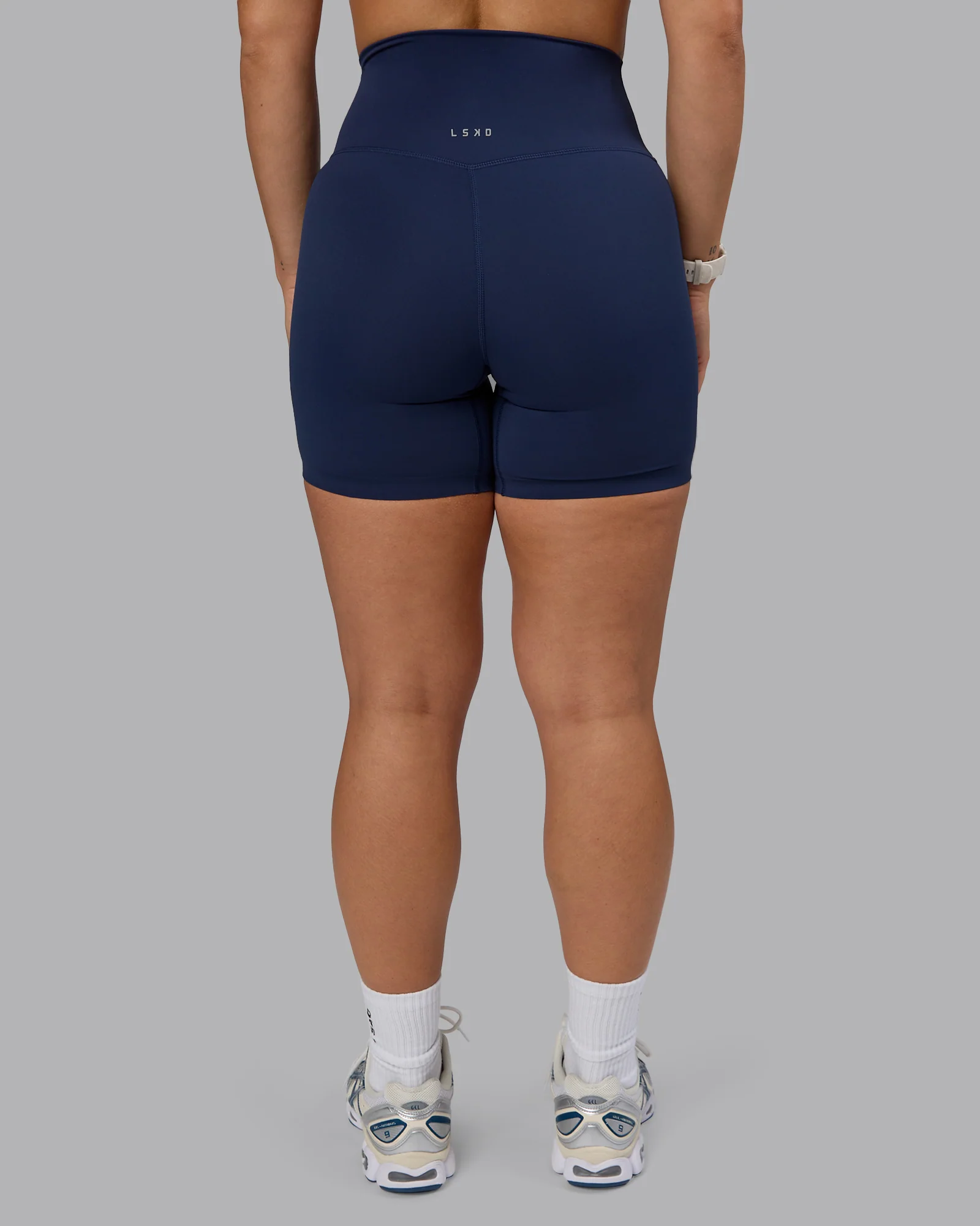 Elixir Ultra High-Rise 6" Short - Future Navy 6 Elixir Ultra High-Rise 6" Short - Future Navy