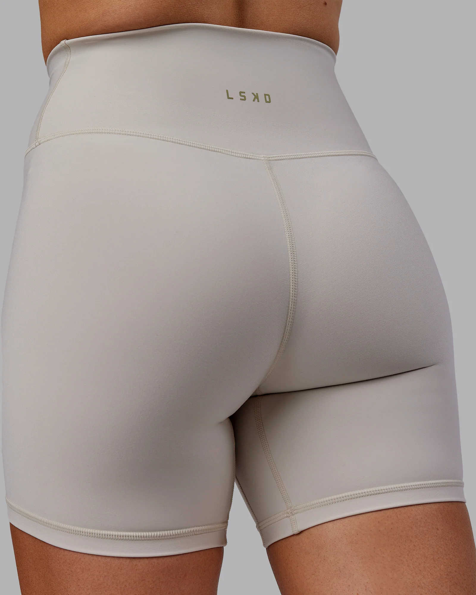 Sara Strike Ultra High-Rise Cross Over Waist 6" Short - Shale Beige 10 Sara Strike Ultra High-Rise Cross Over Waist 6" Short - Shale Beige