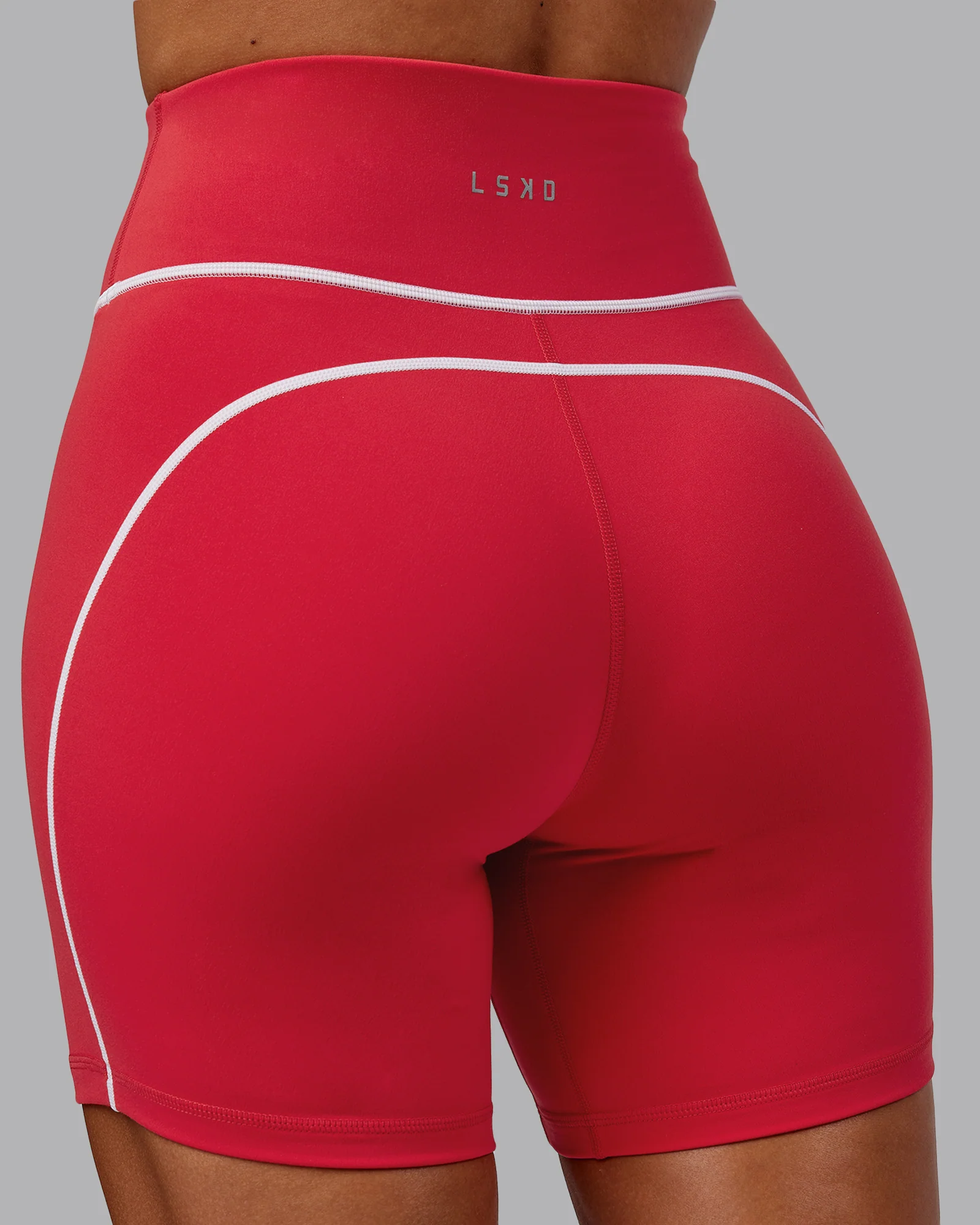 Contrast Ultra High-Rise 6" Short - Scarlet-White