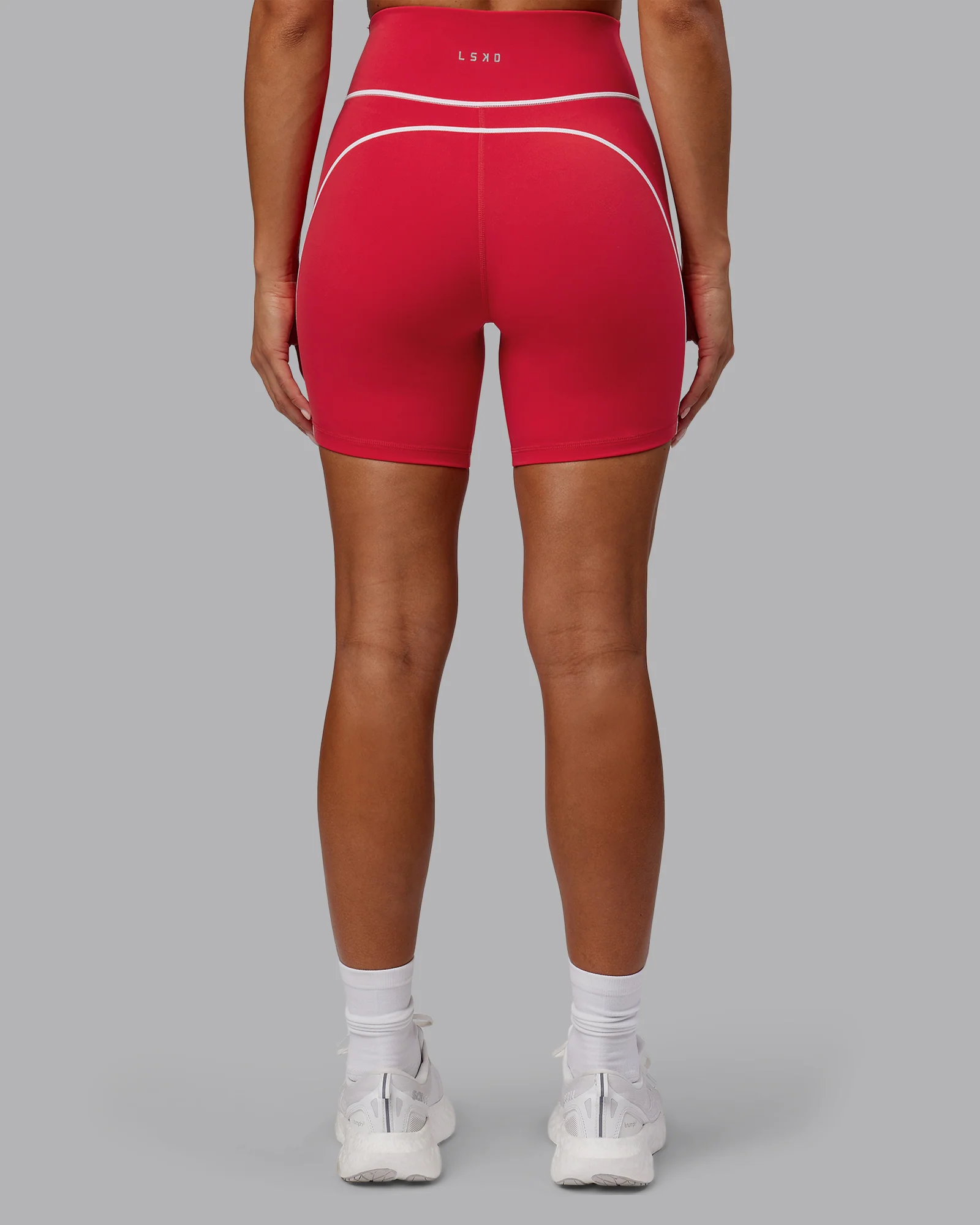 Contrast Ultra High-Rise 6" Short - Scarlet-White