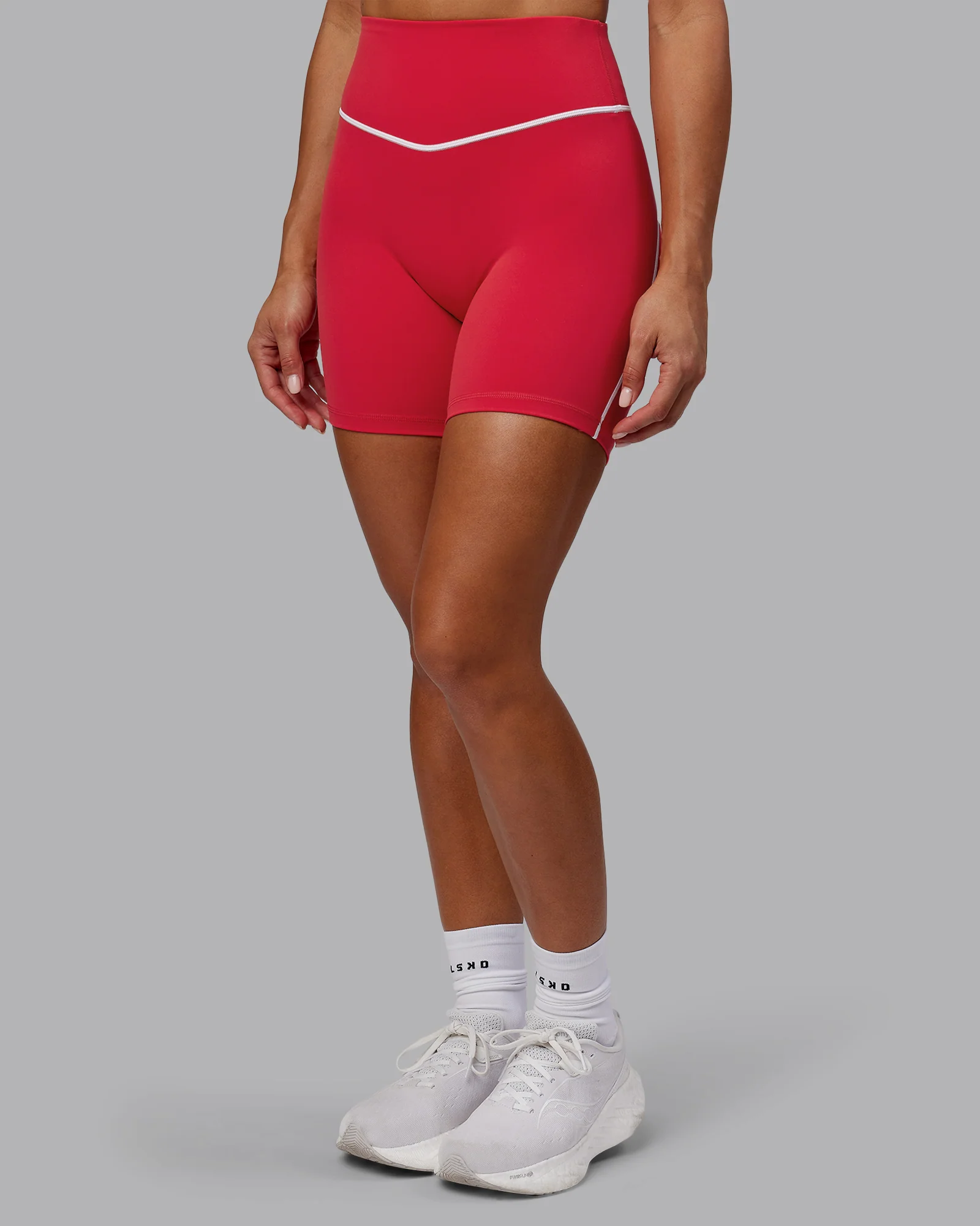 Contrast Ultra High-Rise 6" Short - Scarlet-White