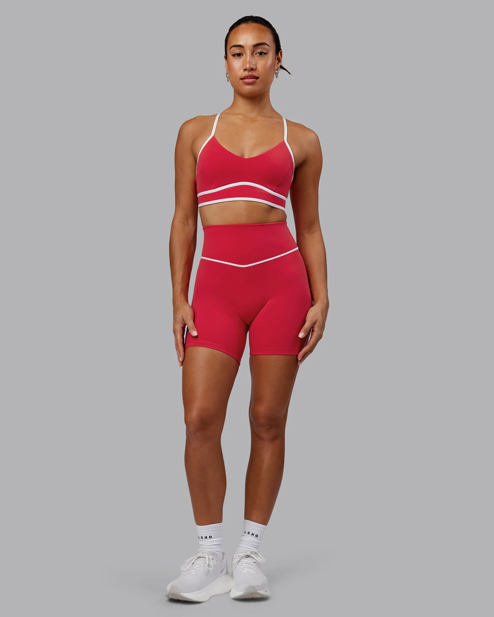 Contrast Ultra High-Rise 6" Short - Scarlet-White
