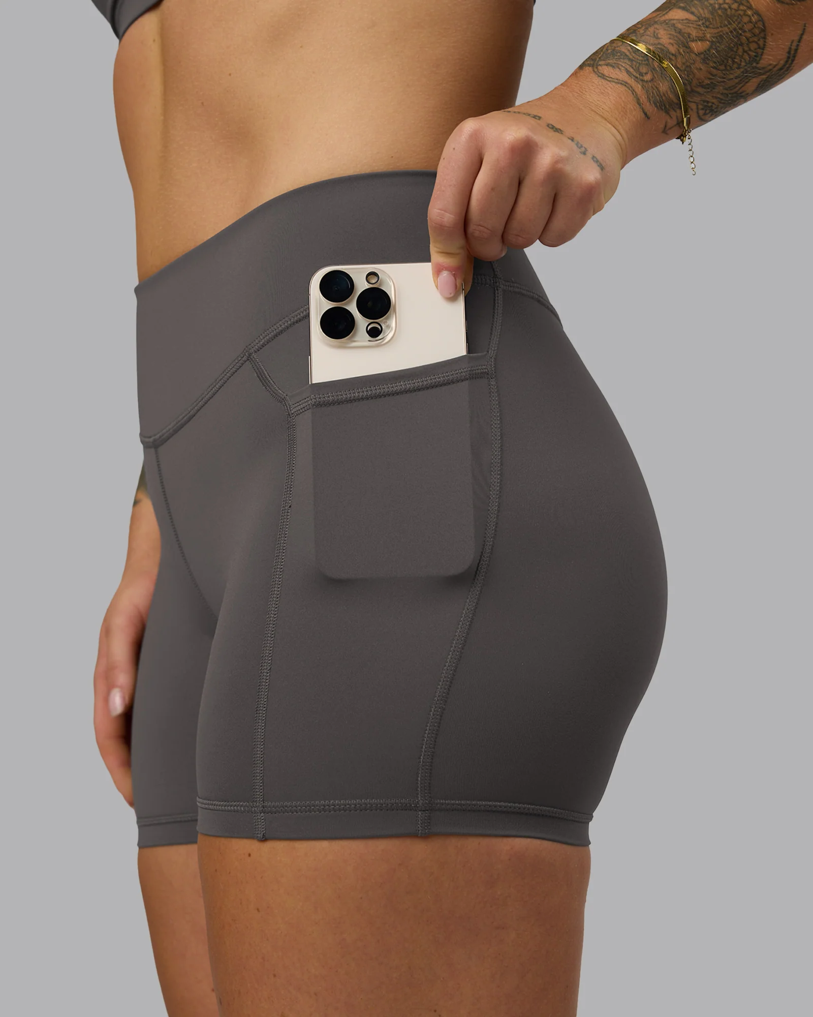 Elite High-Rise 4" Short Pockets - Dark Storm