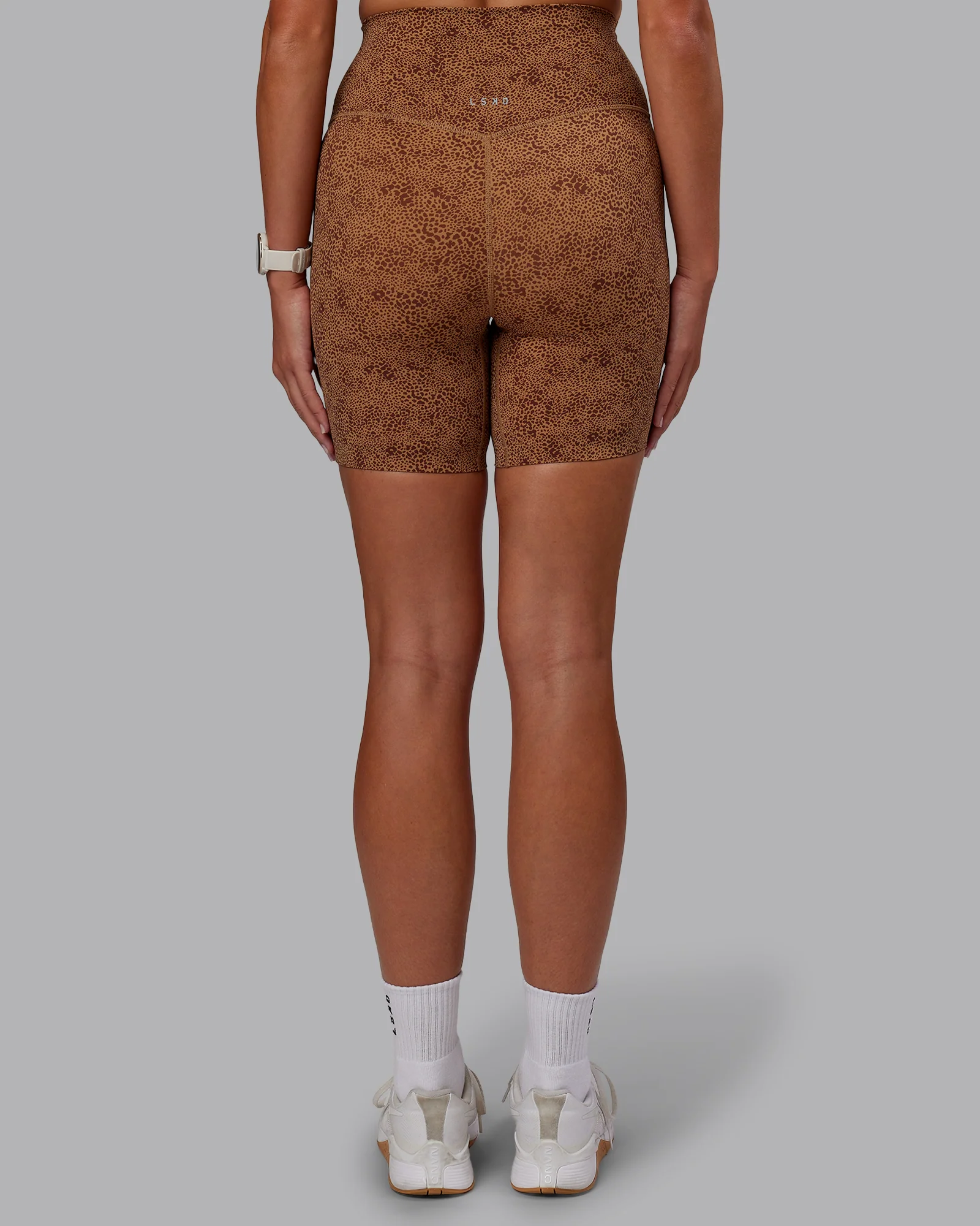 Elixir Ultra High-Rise 6" Short - Caramel Agile Print