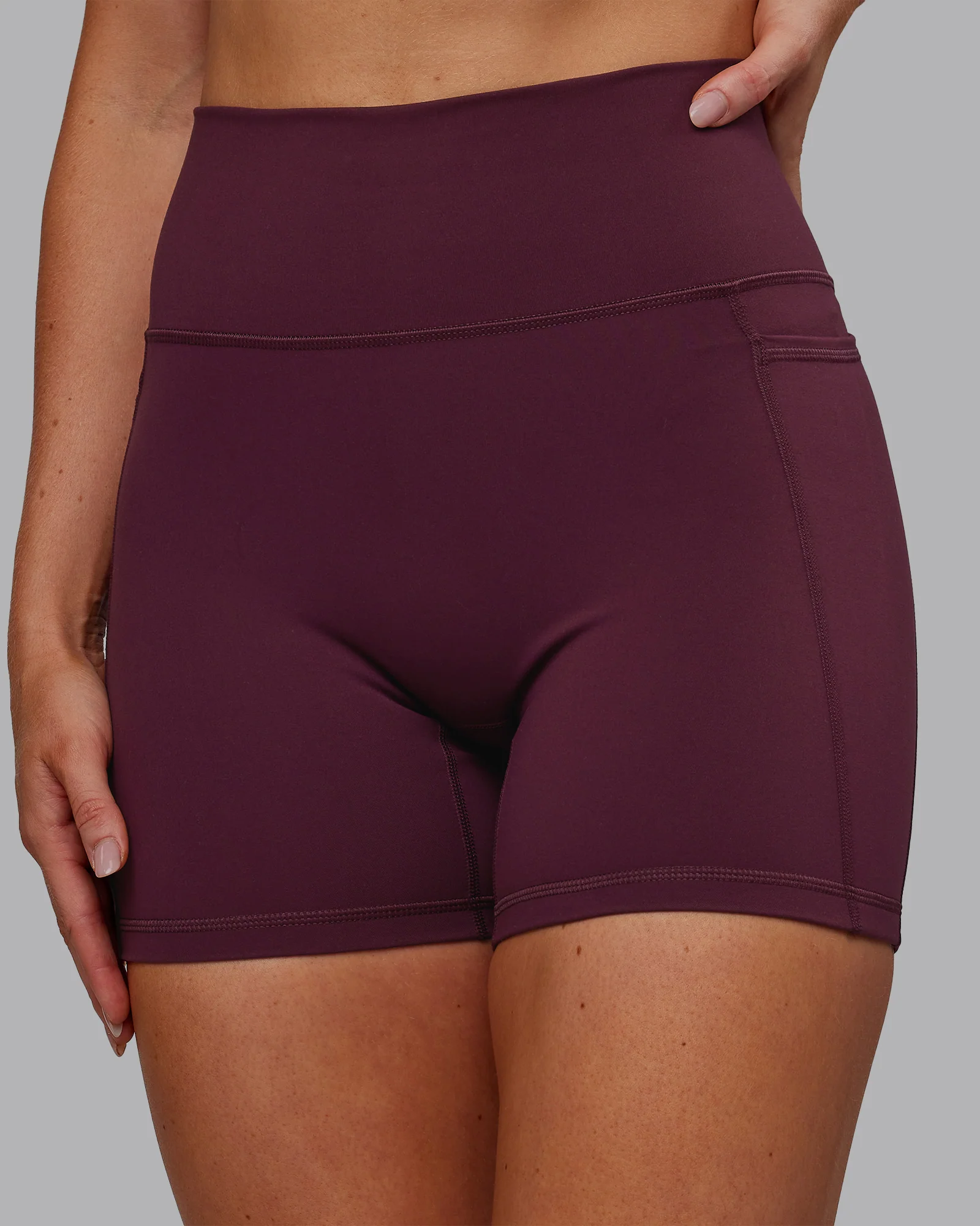 Fusion Ultra High-Rise 6" Short Pockets - Cherry Lacquer