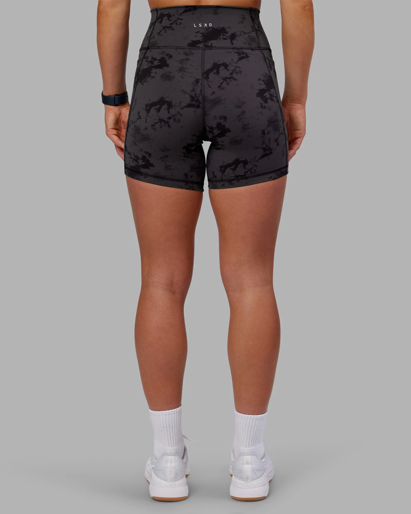 Fusion Ultra High-Rise 6" Short Pockets - Black Tie Dye 4 Fusion Ultra High-Rise 6" Short Pockets - Black Tie Dye