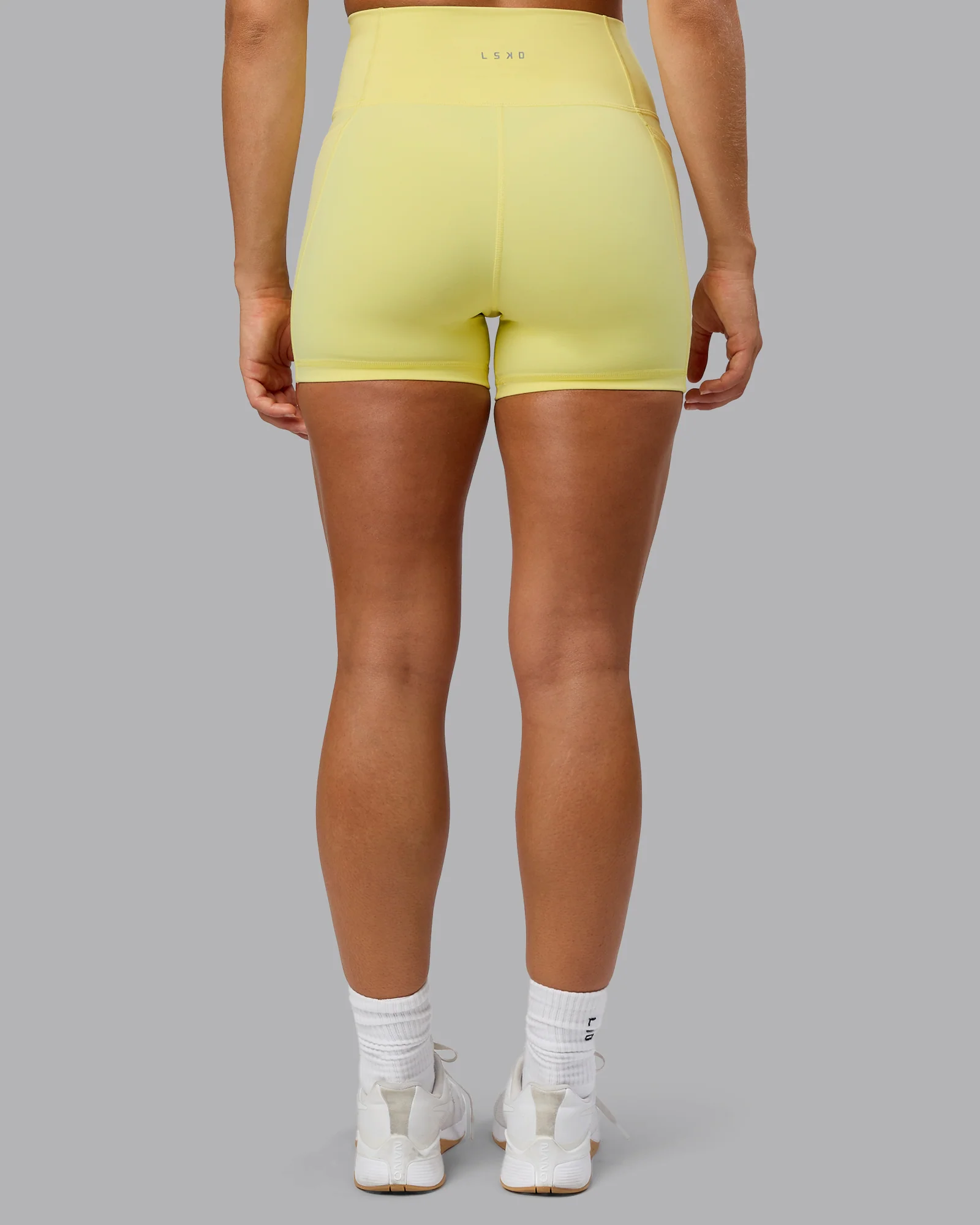 Fusion Ultra High-Rise 4" Short Pockets - Lemon Fizz 3 Fusion Ultra High-Rise 4" Short Pockets - Lemon Fizz