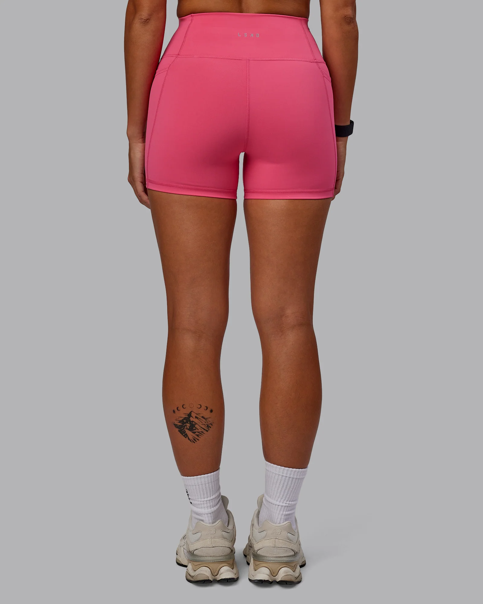 Fusion Ultra High-Rise 4" Short Pockets - Hot Pink 4 Fusion Ultra High-Rise 4" Short Pockets - Hot Pink