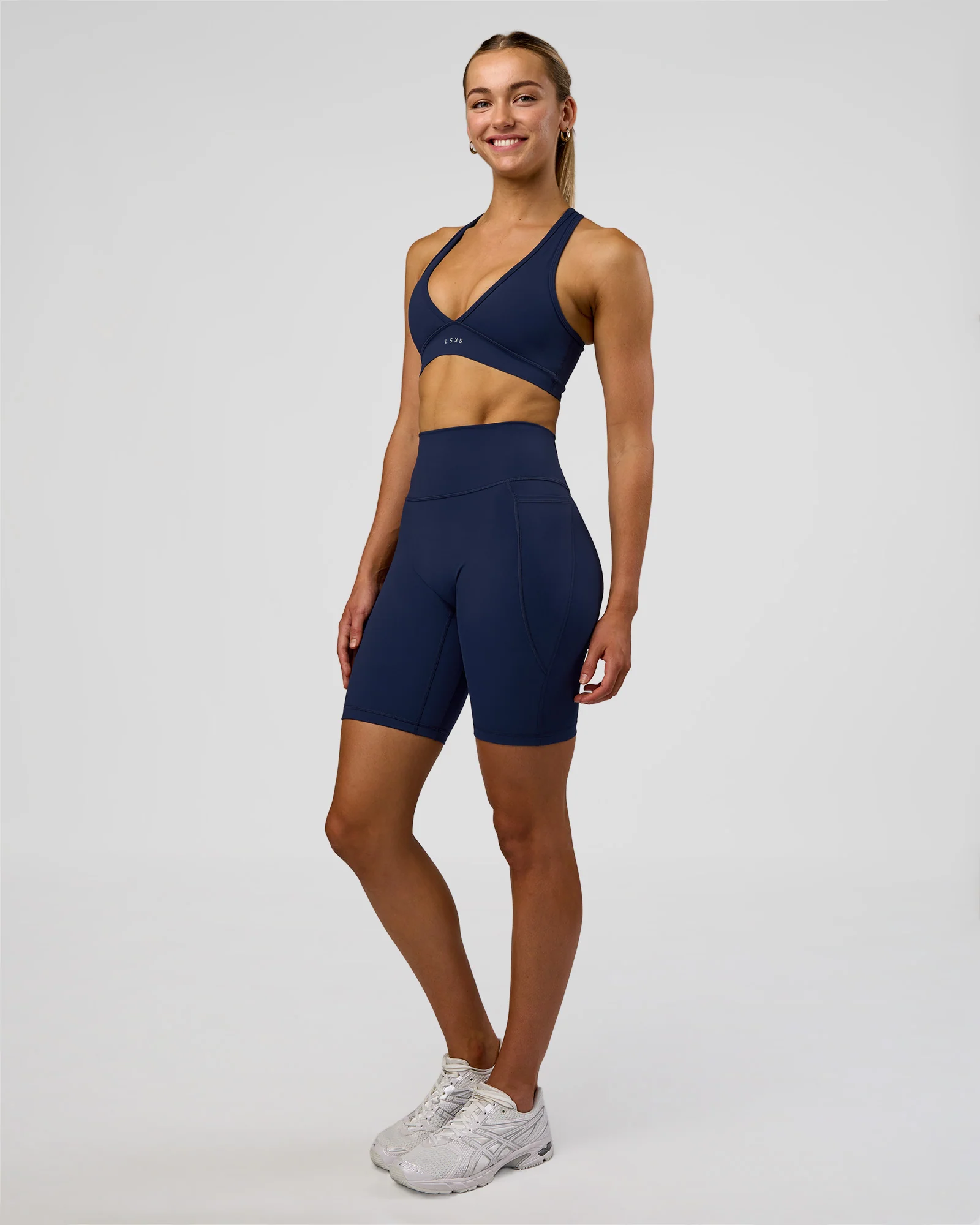 Fusion Ultra High-Rise 9" Short Pockets - Future Navy
