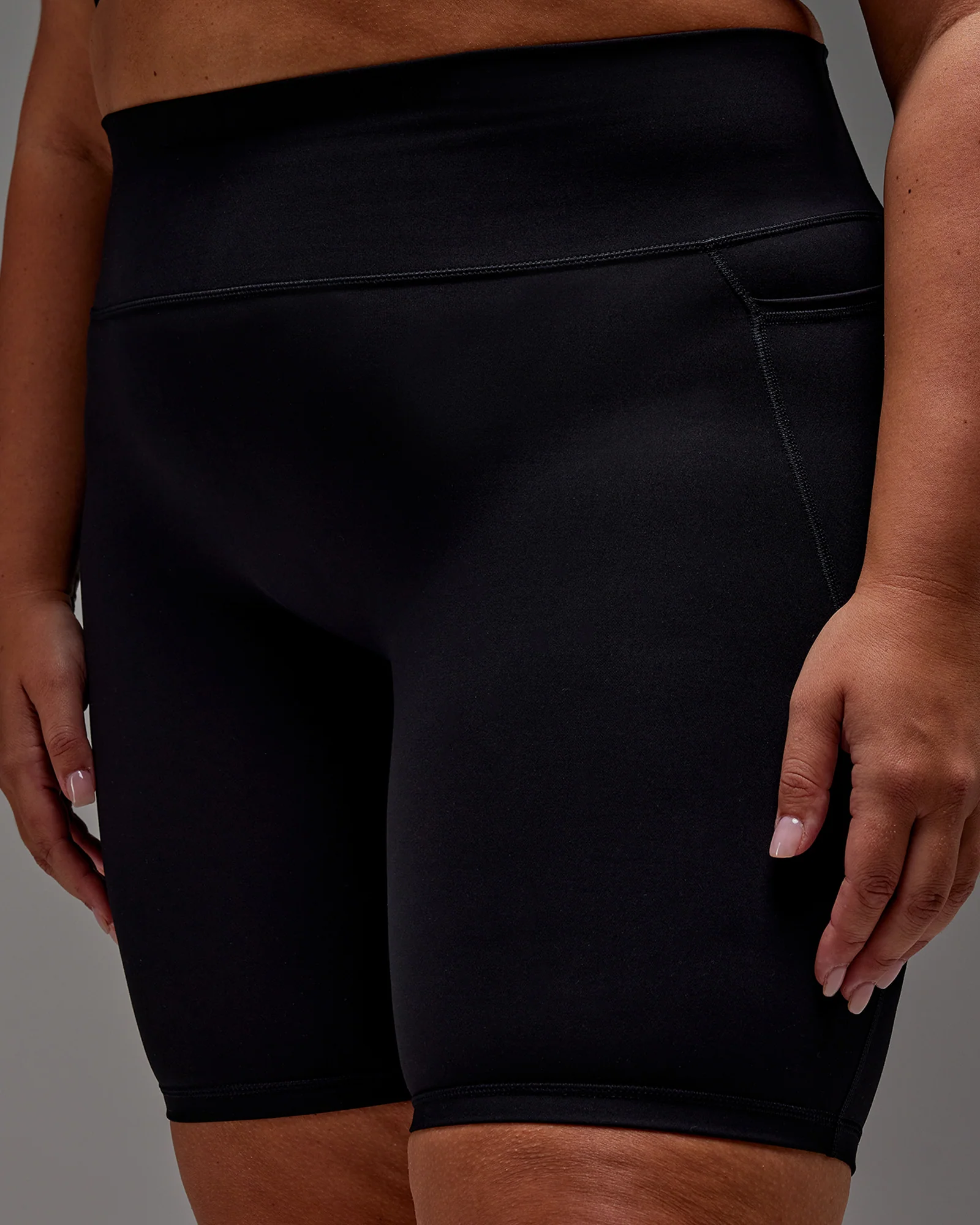 Fusion Ultra High-Rise 9" Short Pockets - Black 13 Fusion Ultra High-Rise 9" Short Pockets - Black