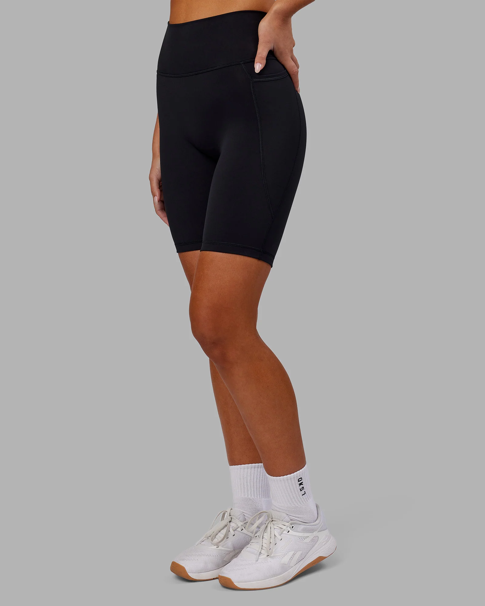 Fusion Ultra High-Rise 9" Short Pockets - Black 2 Fusion Ultra High-Rise 9" Short Pockets - Black