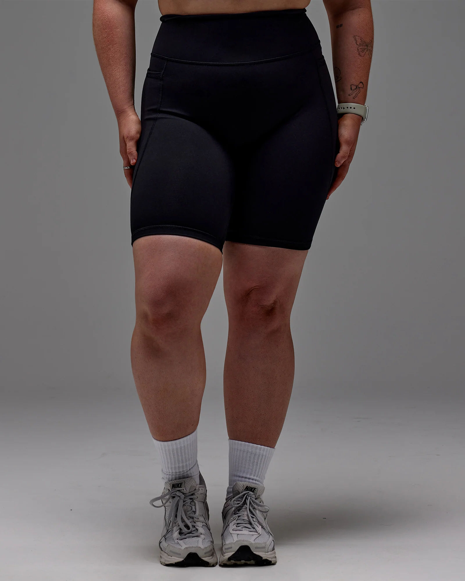 Fusion Ultra High-Rise 9" Short Pockets - Black 25 Fusion Ultra High-Rise 9" Short Pockets - Black