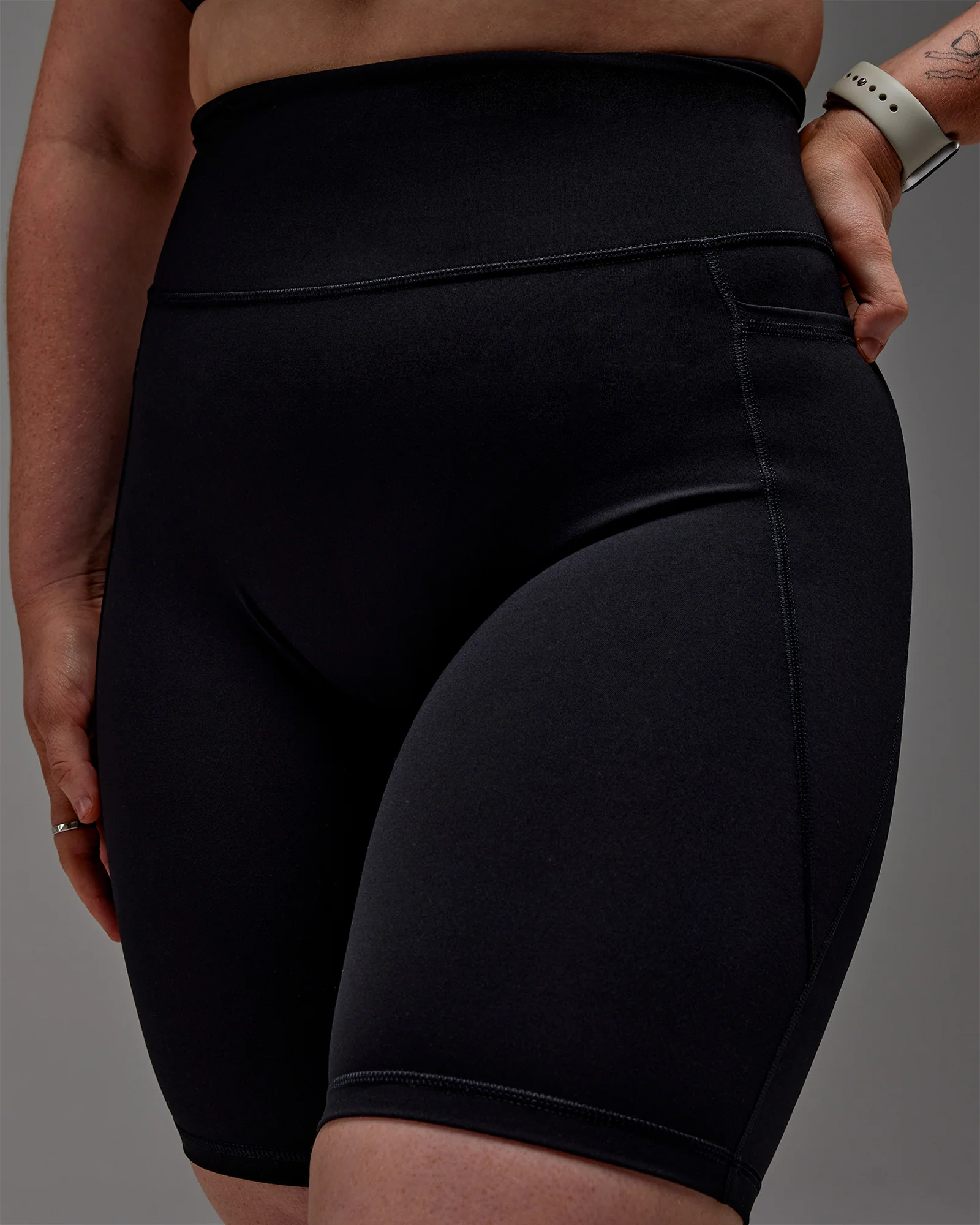 Fusion Ultra High-Rise 9" Short Pockets - Black 28 Fusion Ultra High-Rise 9" Short Pockets - Black