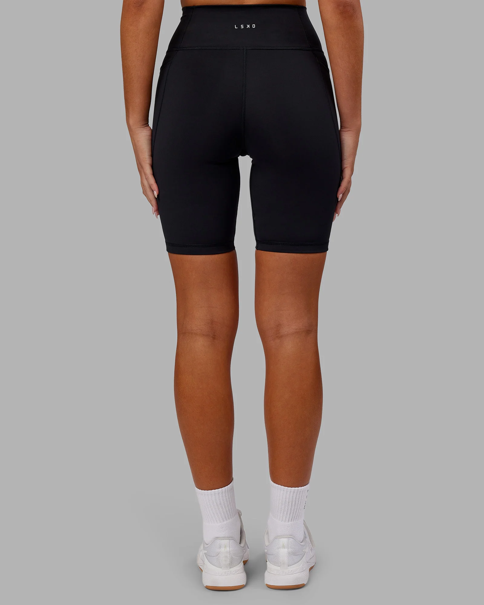 Fusion Ultra High-Rise 9" Short Pockets - Black 4 Fusion Ultra High-Rise 9" Short Pockets - Black