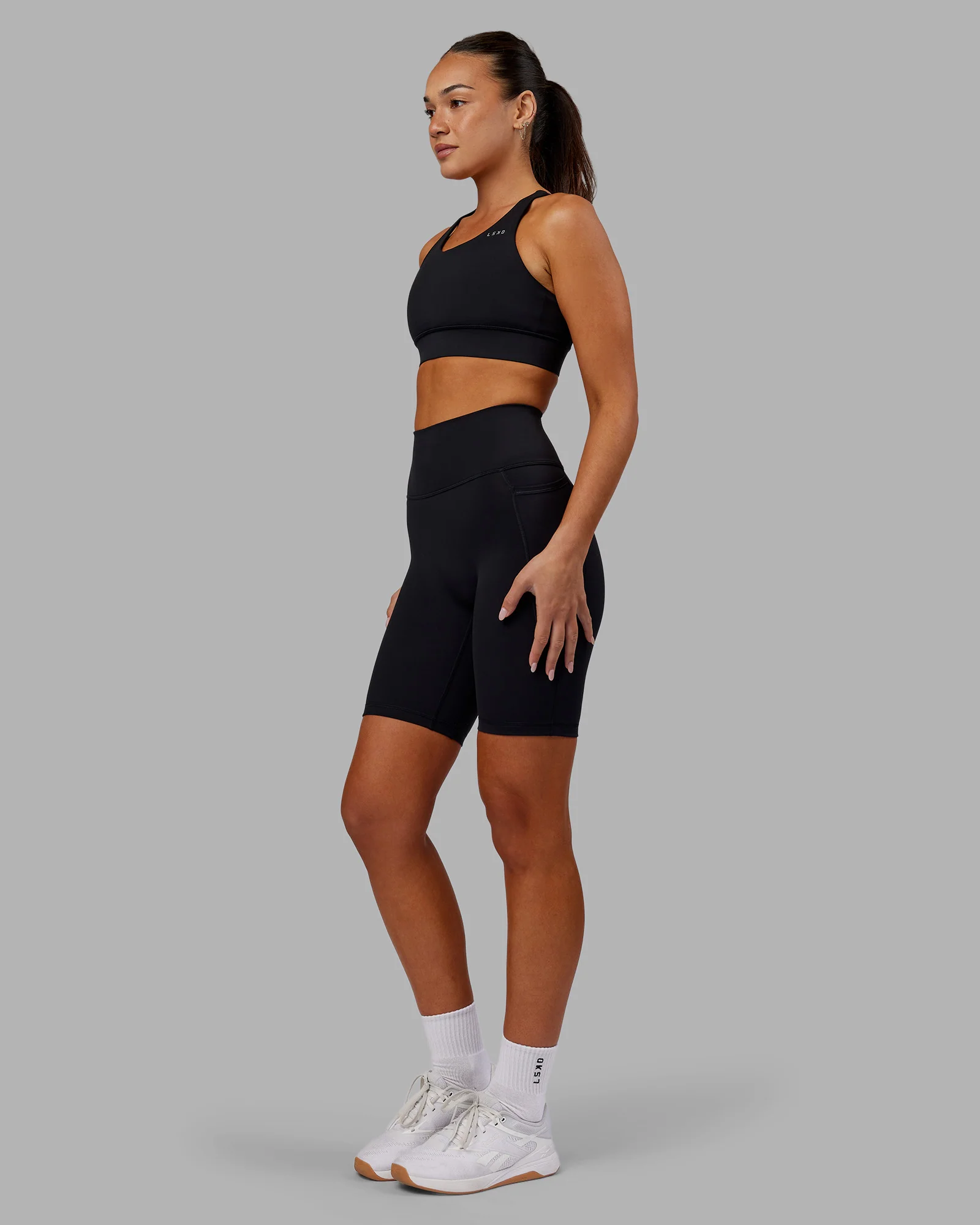 Fusion Ultra High-Rise 9" Short Pockets - Black 5 Fusion Ultra High-Rise 9" Short Pockets - Black