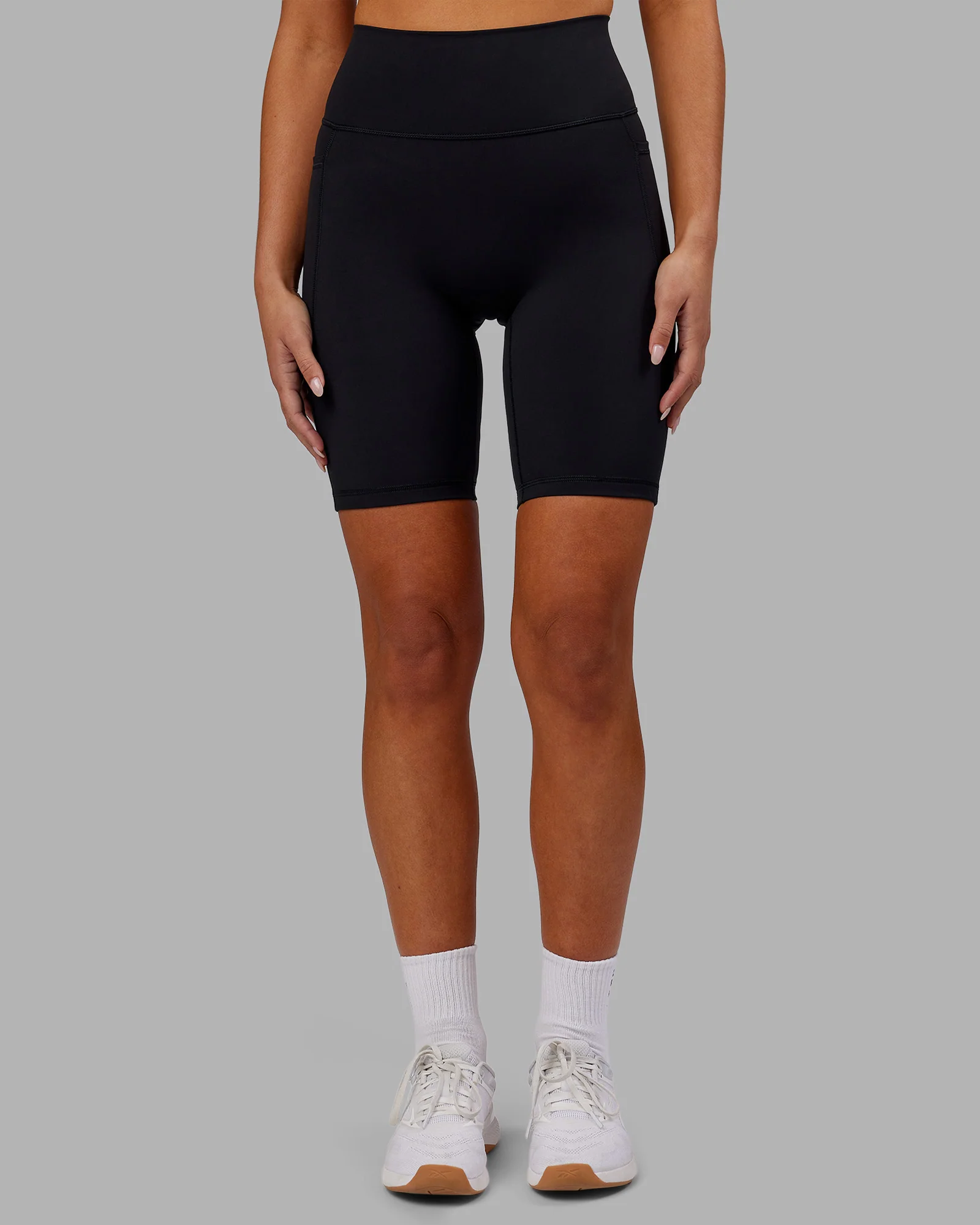 Fusion Ultra High-Rise 9" Short Pockets - Black 6 Fusion Ultra High-Rise 9" Short Pockets - Black