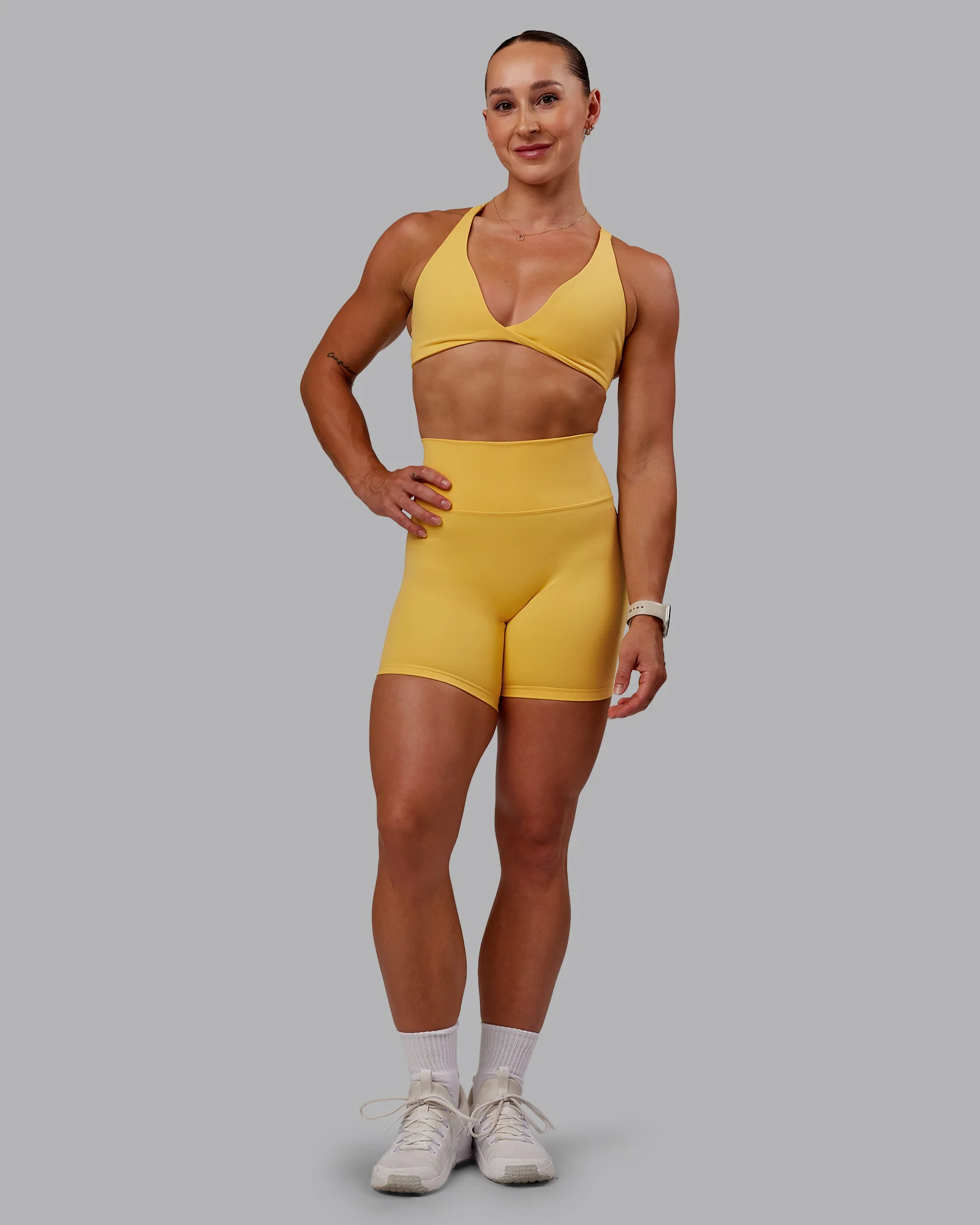 Fusion Ultra High-Rise 6" Short - Banana Cream