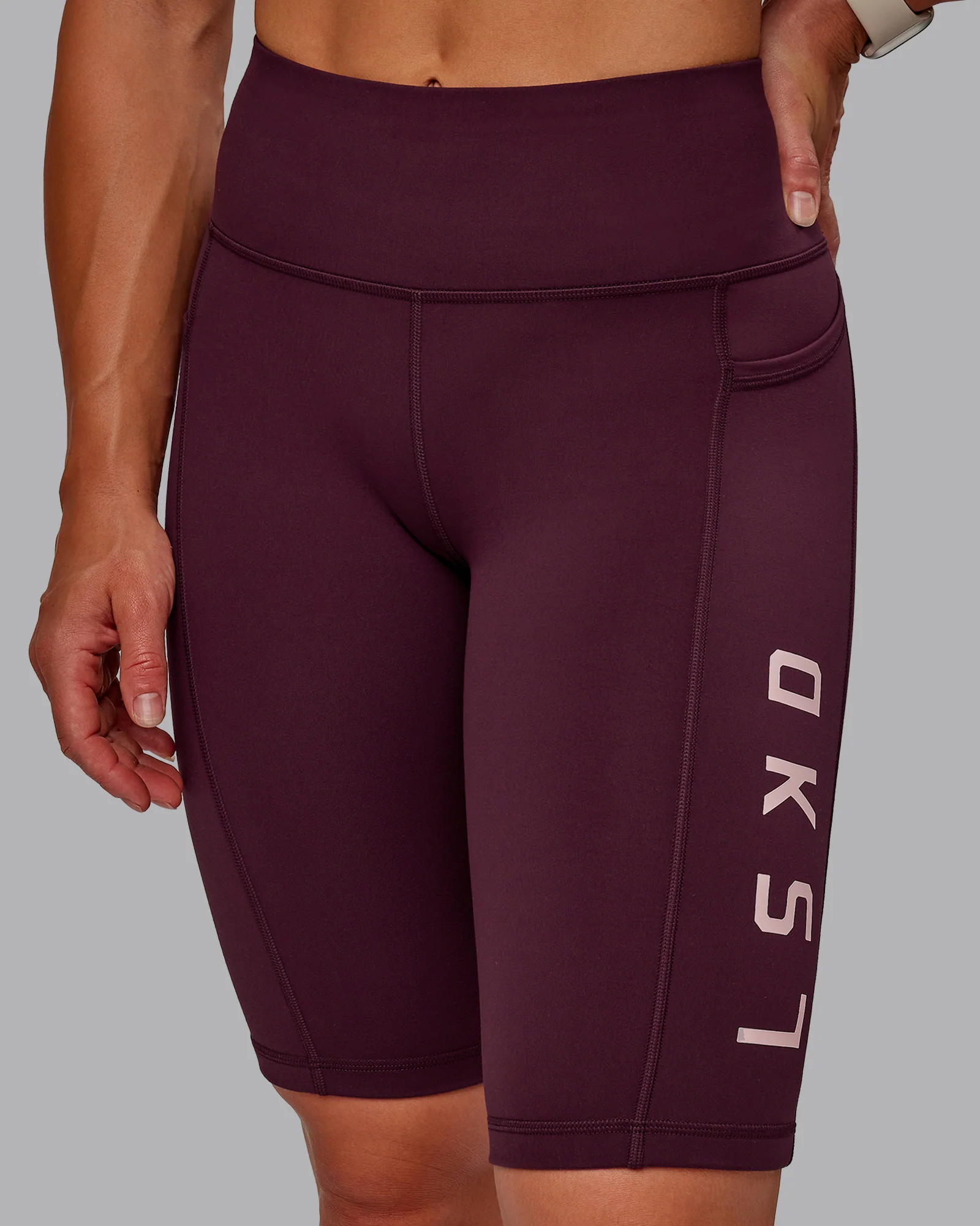 Rep Ultra High-Rise 9" Short Pockets - Cherry Lacquer-Marshmallow