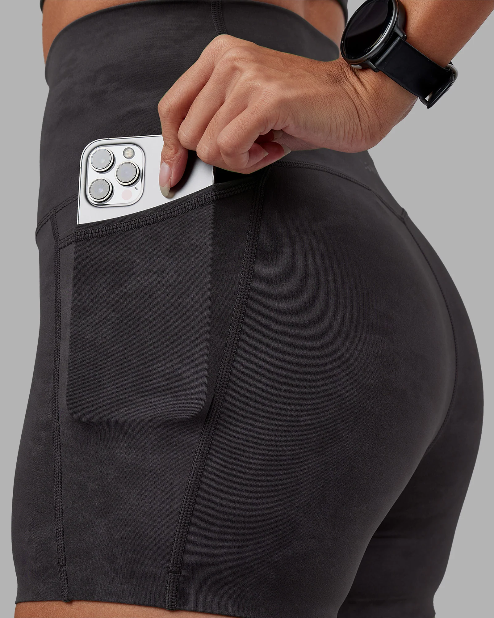 Elixir Ultra High-Rise 4" Short Pockets - Dark Storm Wash 6 Elixir Ultra High-Rise 4" Short Pockets - Dark Storm Wash