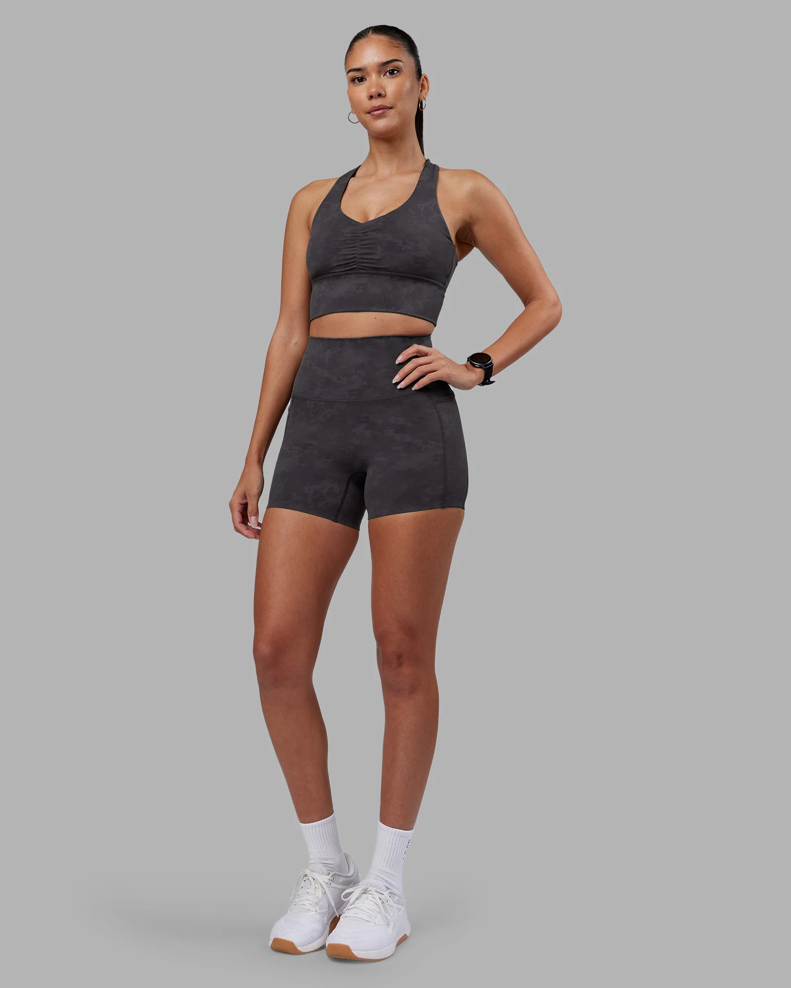 Elixir Ultra High-Rise 4" Short Pockets - Dark Storm Wash 7 Elixir Ultra High-Rise 4" Short Pockets - Dark Storm Wash