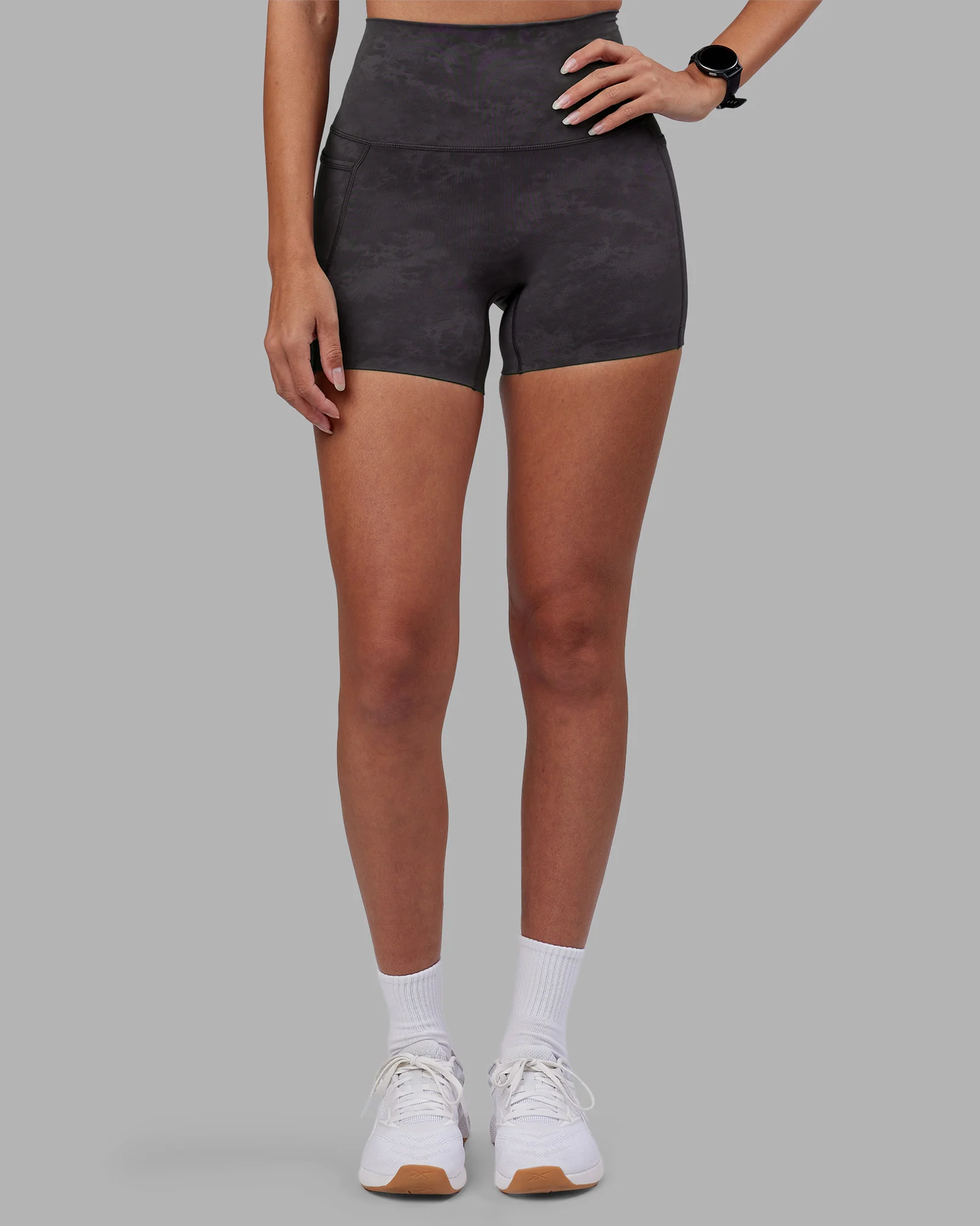 Elixir Ultra High-Rise 4" Short Pockets - Dark Storm Wash 9 Elixir Ultra High-Rise 4" Short Pockets - Dark Storm Wash