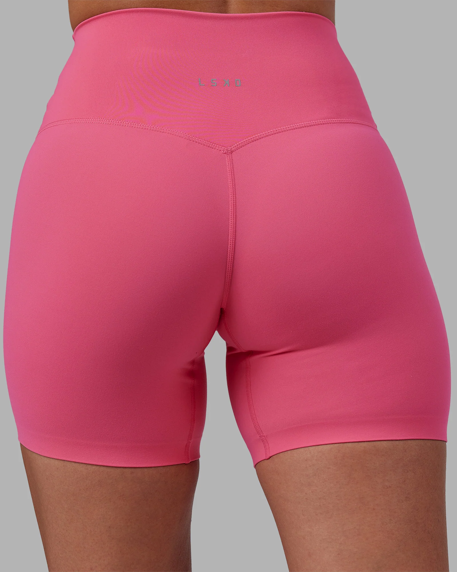 Elixir High-Rise 6" Short - Hot Pink