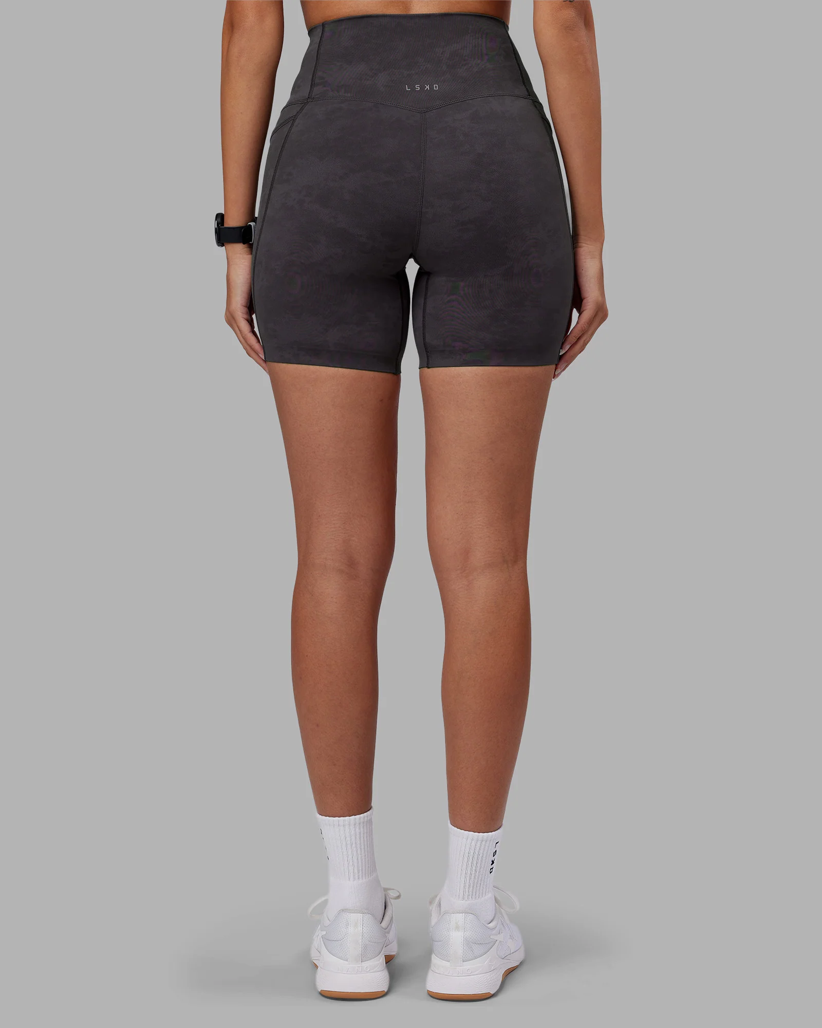 Elixir Ultra High-Rise 6" Short Pockets - Dark Storm Wash 4 Elixir Ultra High-Rise 6" Short Pockets - Dark Storm Wash